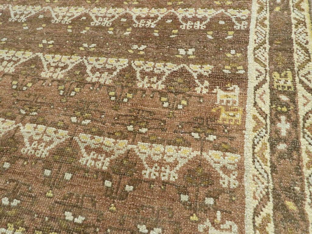 Antique Persian Malayer Runner In Good Condition For Sale In New York, NY