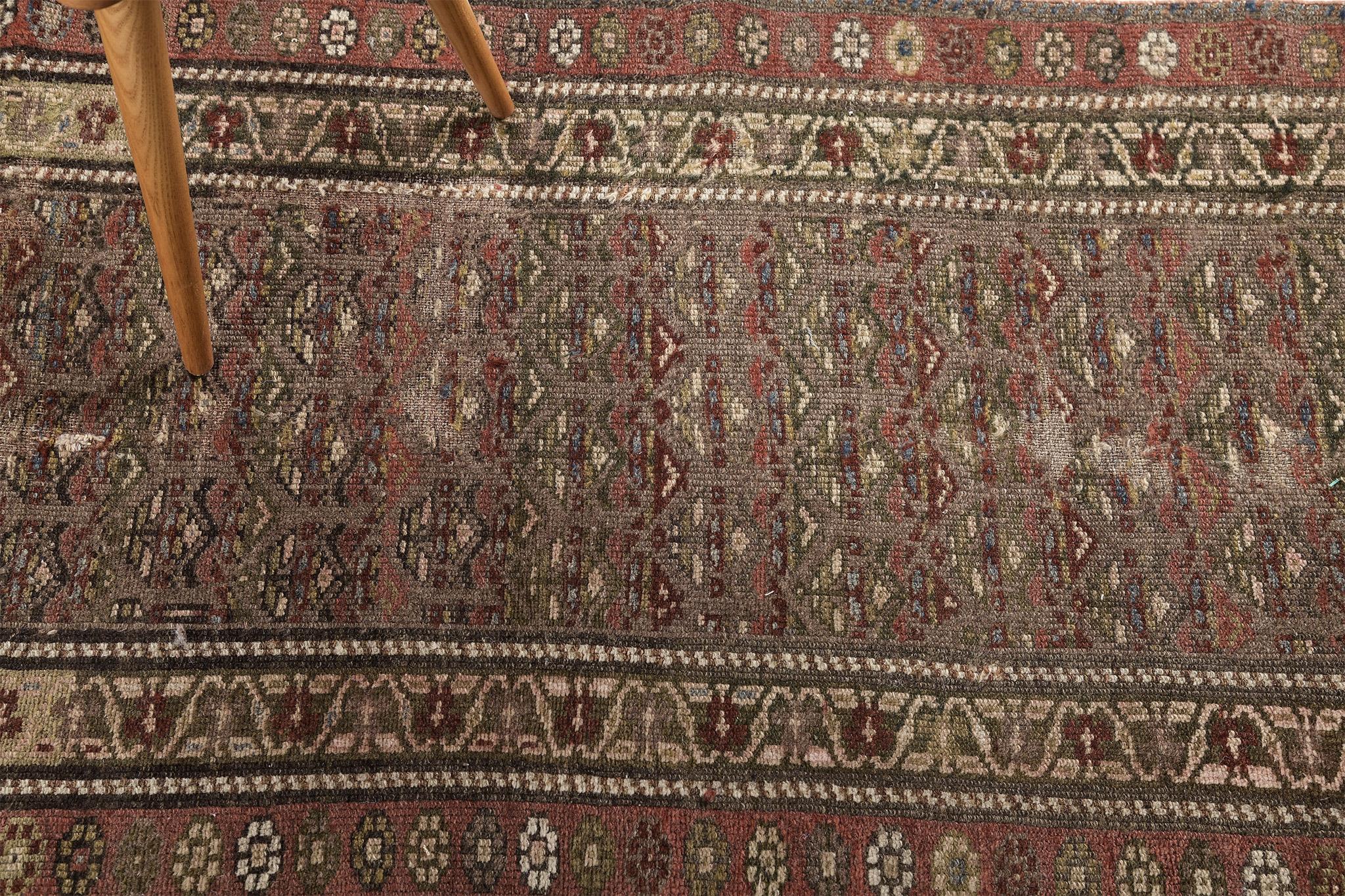 Antiker persischer Malayer-Läufer aus Persien (Wolle) im Angebot