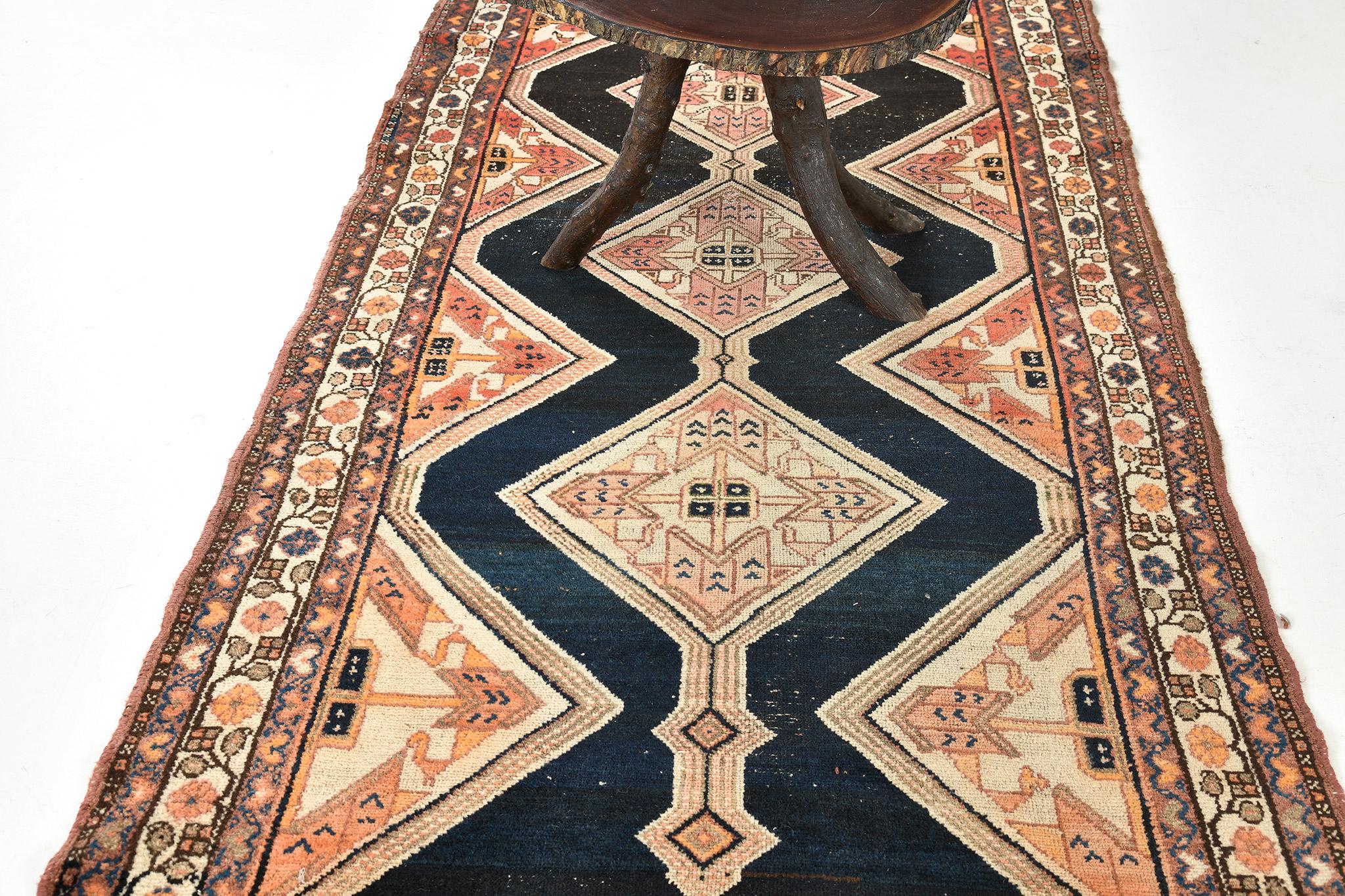 Antigua alfombra persa Malayer en venta 1