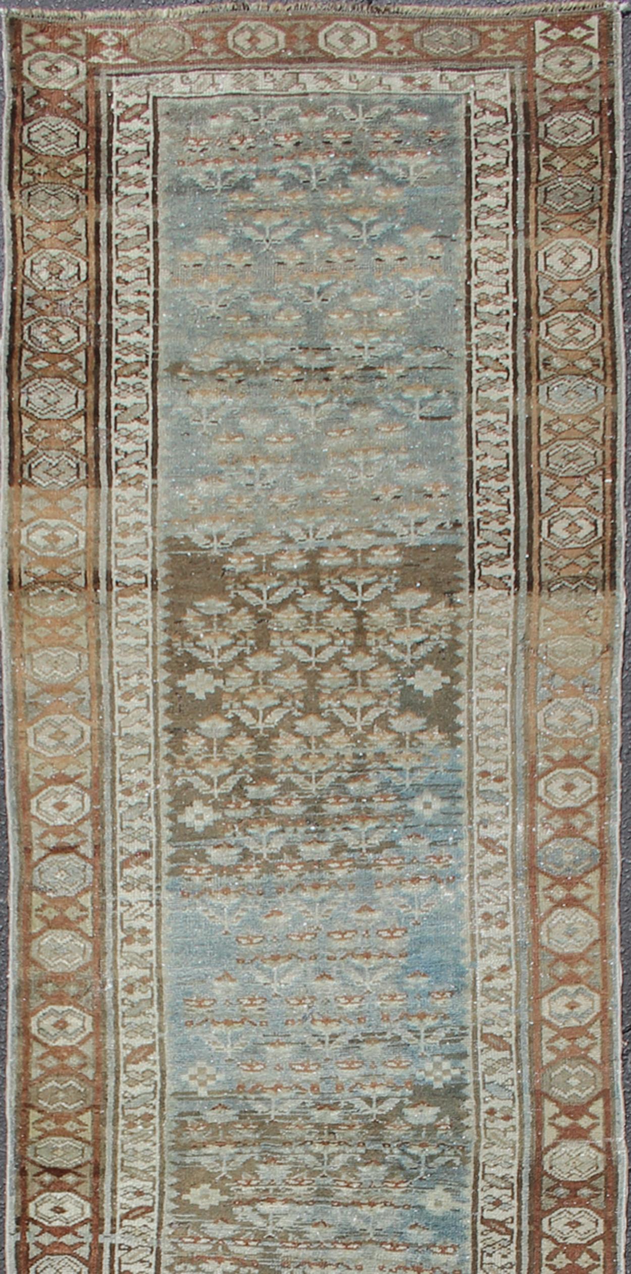 All-over geometric design antique Persian Malayer runner with blue and brown
Malayer antique runner from Persia with geometric design, rug 19-0201, country of origin / type: Iran / Malayer, circa 1920.

This antique Malayer runner from 1920s
