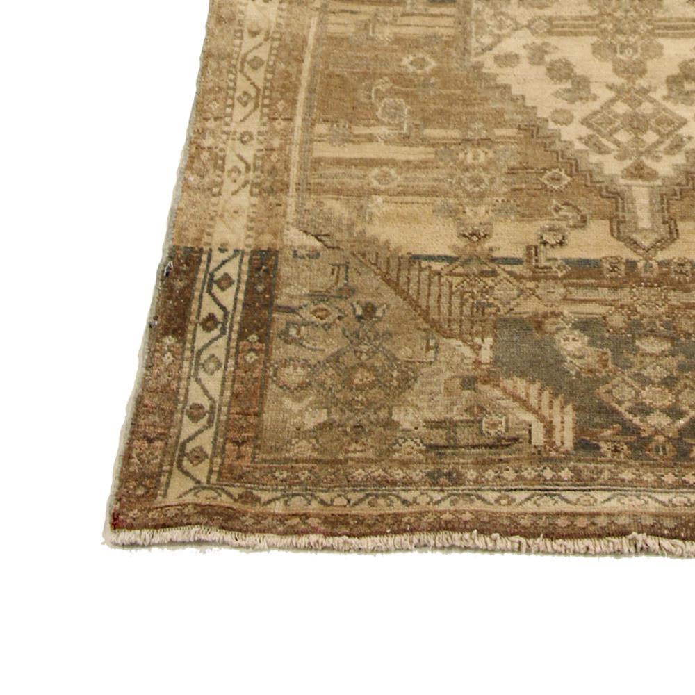 Antique Persian Malayer Runner Rug with Brown and Beige Geometric Details In Excellent Condition For Sale In Dallas, TX
