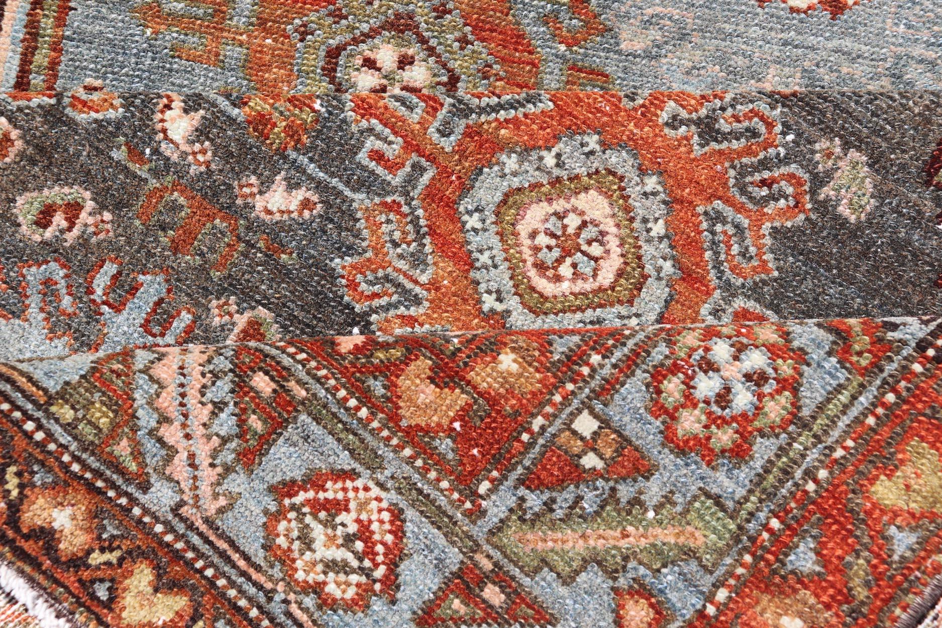 Laine Ancien tapis de course persan Malayer avec motifs floraux et géométriques 3'10 x 16'7 en vente