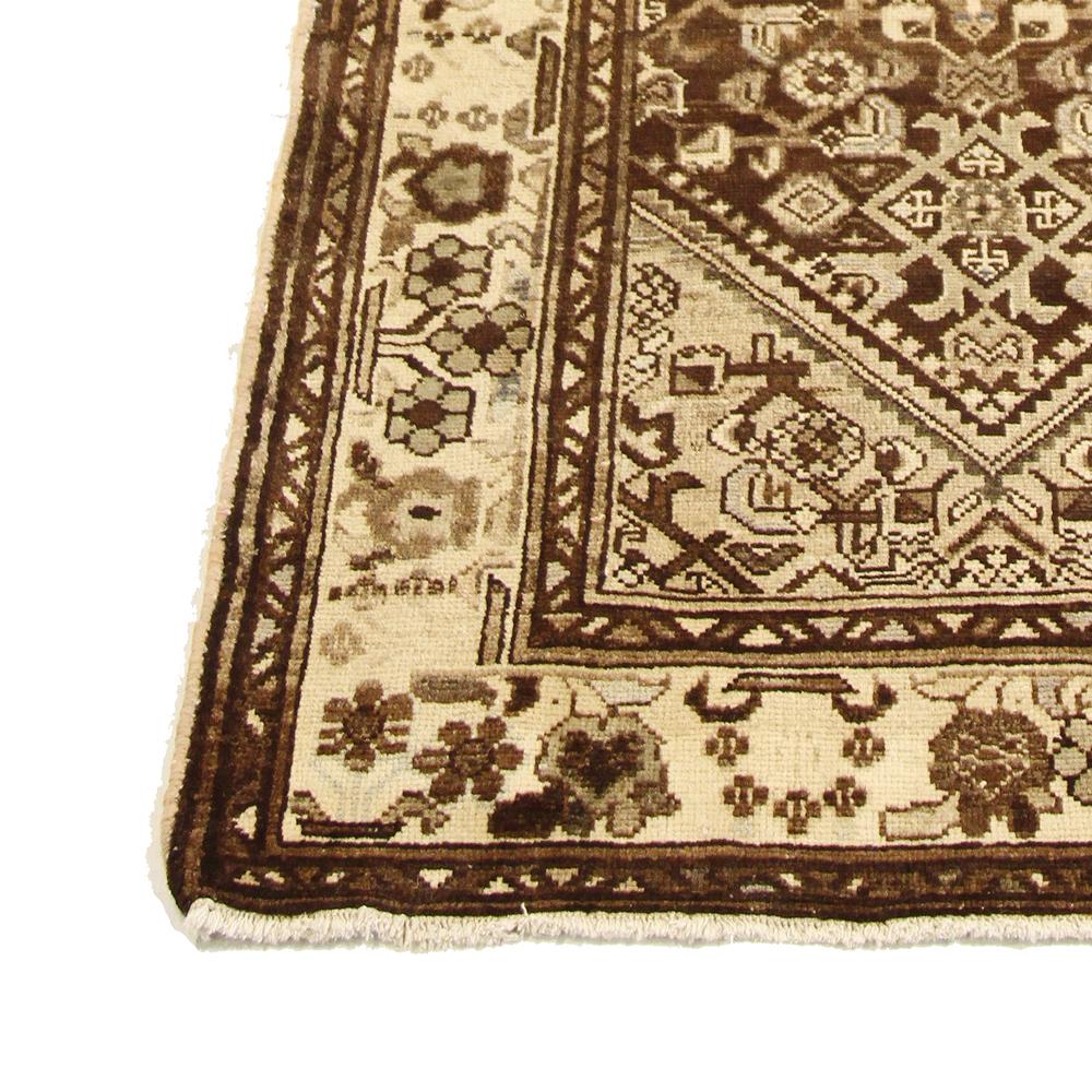 Antiker persischer Malayer-Läufer mit floralen Details in Elfenbein (Handgewebt) im Angebot