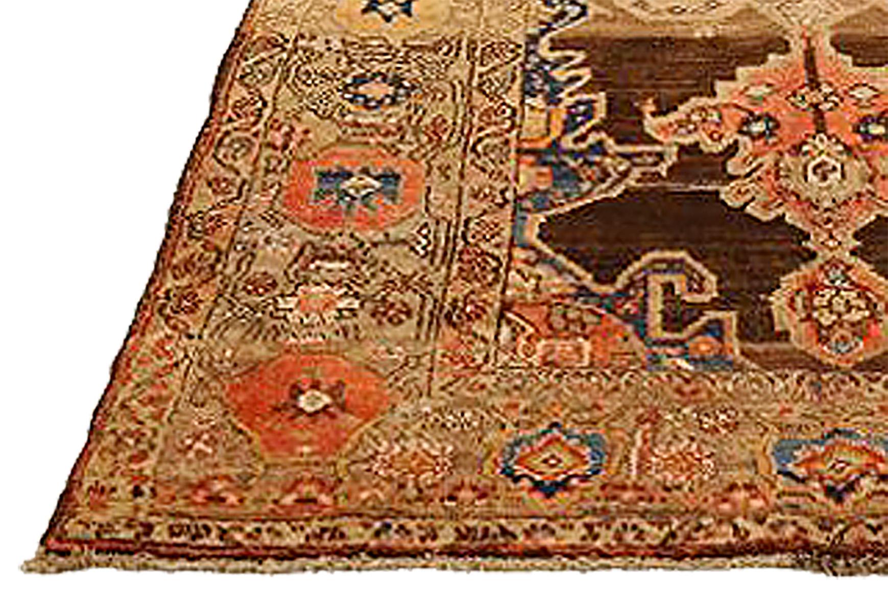 Antique Persian Malayer Runner Rug with Flower Medallions in Navy & Beige In Excellent Condition For Sale In Dallas, TX