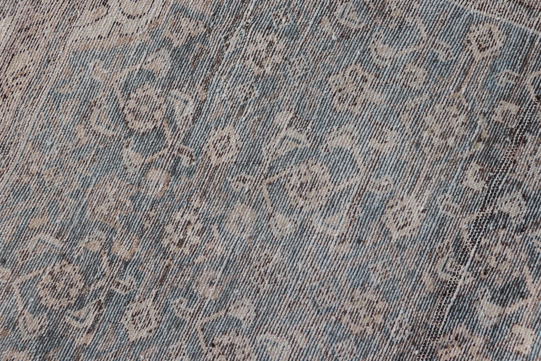Antico runner persiano Malayer con disegno Herati all over in blu e marrone in vendita 3