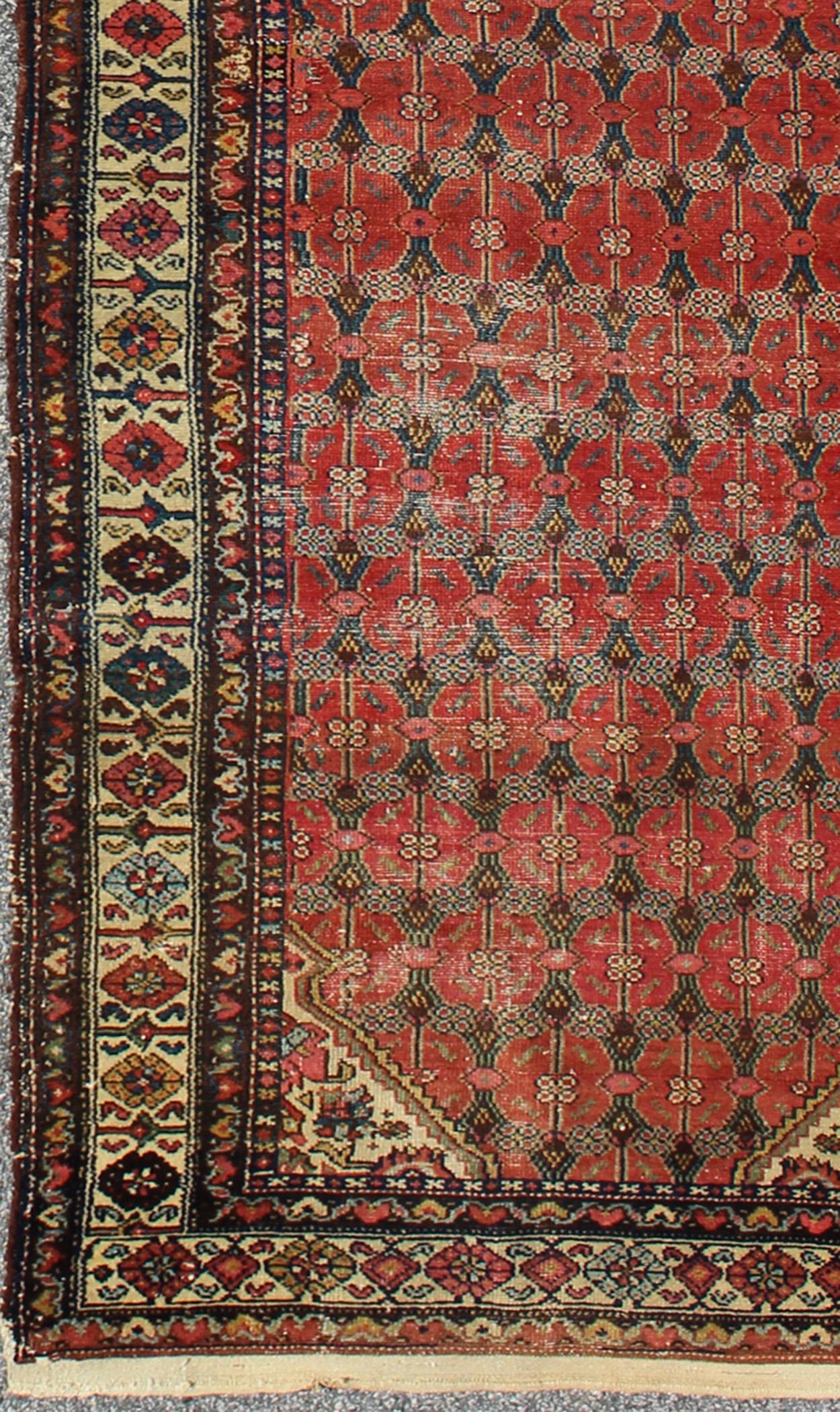 Persiano Antico runner persiano Malayer con design a reticolo in rosso 3'6 x 10'10 in vendita