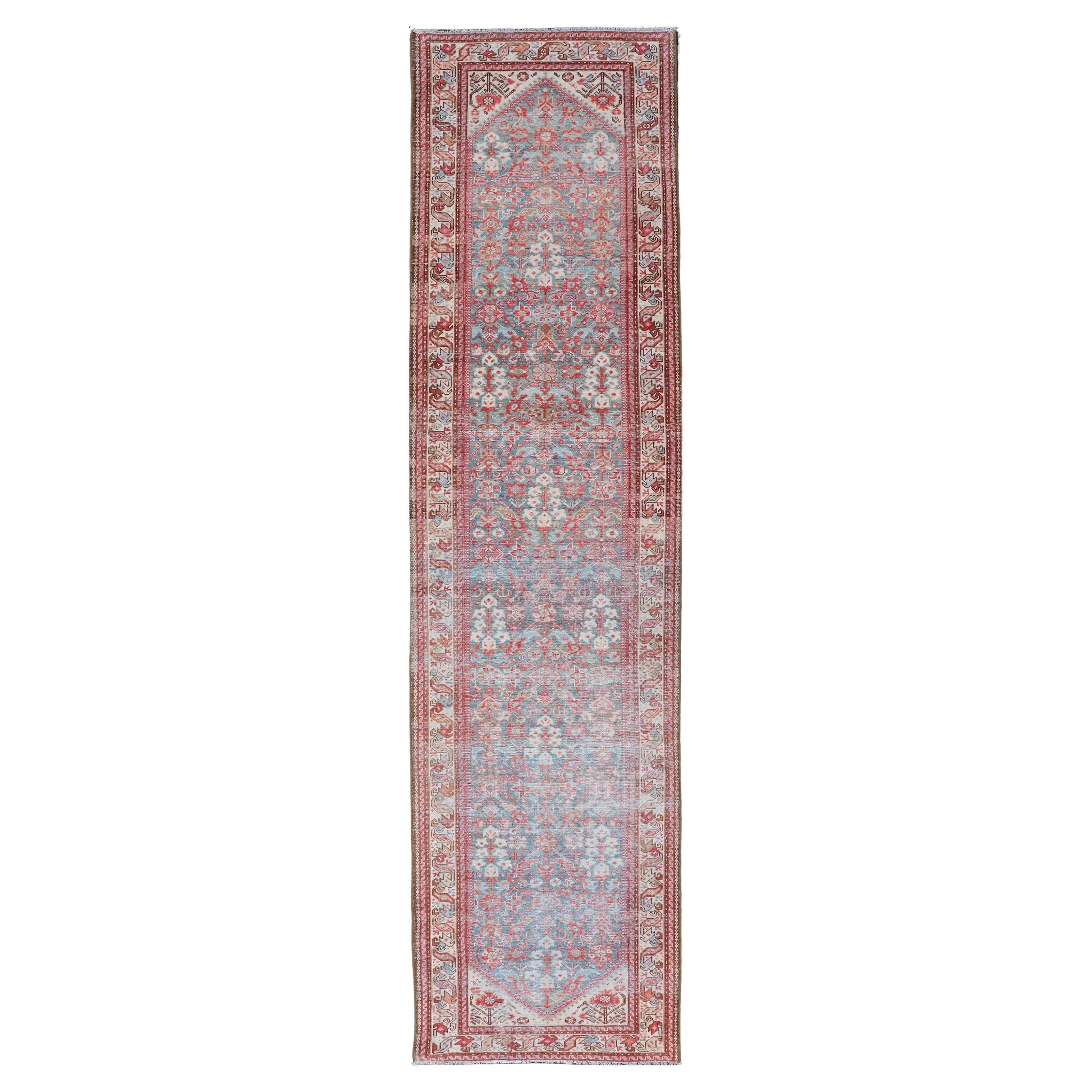 Ancien chemin de table persan Malayer avec motif Allover en rouge doux 3
3 x 13
5 en vente