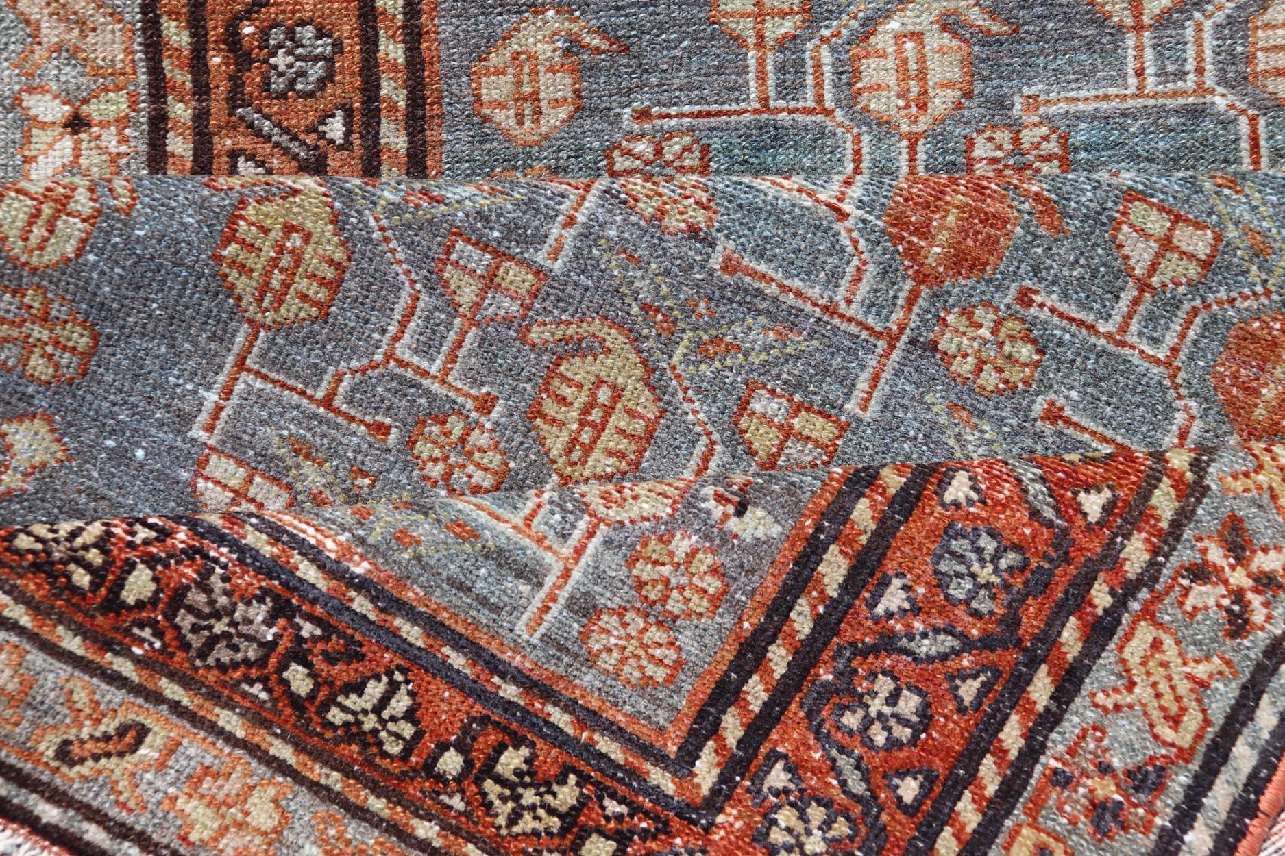 Antiker persischer Malayer-Läufer aus Persien mit blauem Feld und Blumenmuster 2'10