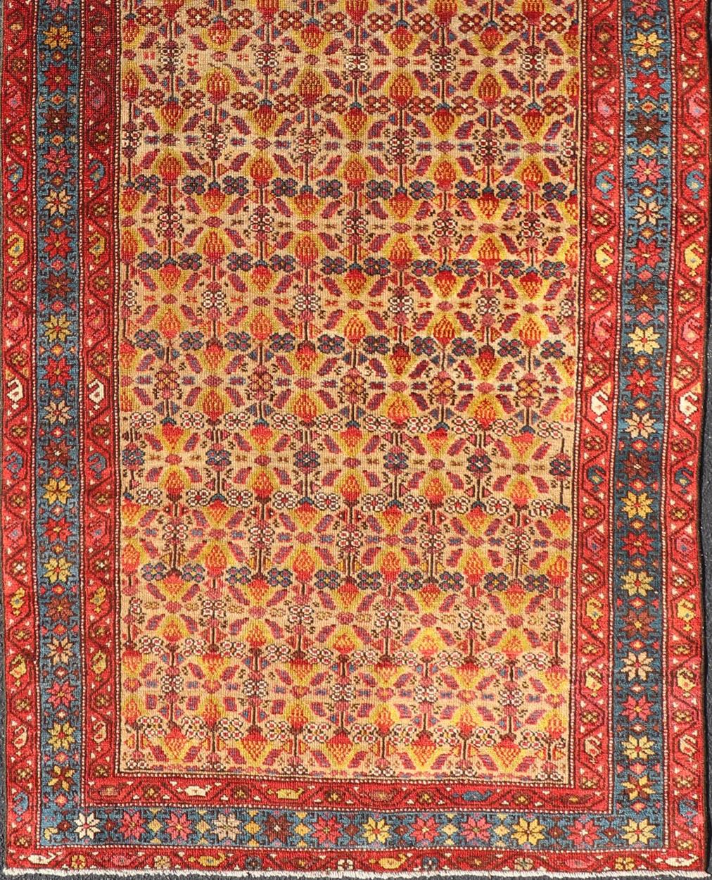 Noué à la main Tapis de couloir persan ancien Malayer à motifs floraux rouge, or et bleu 3'10