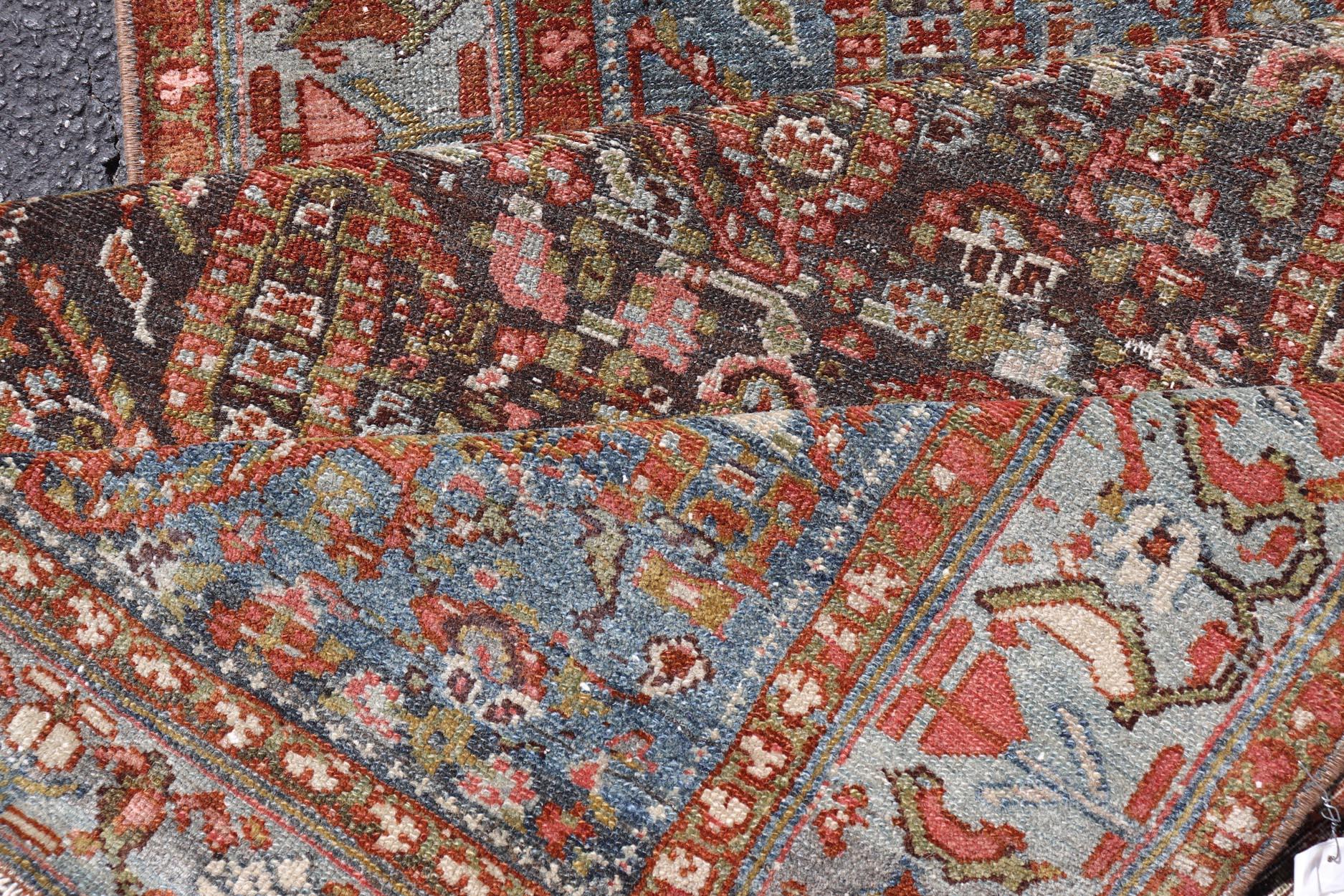 Antiker persischer Malayer Läufer mit komplizierten Paisley- und Blumenmotiven 3'6 x 16'1 (Handgeknüpft) im Angebot