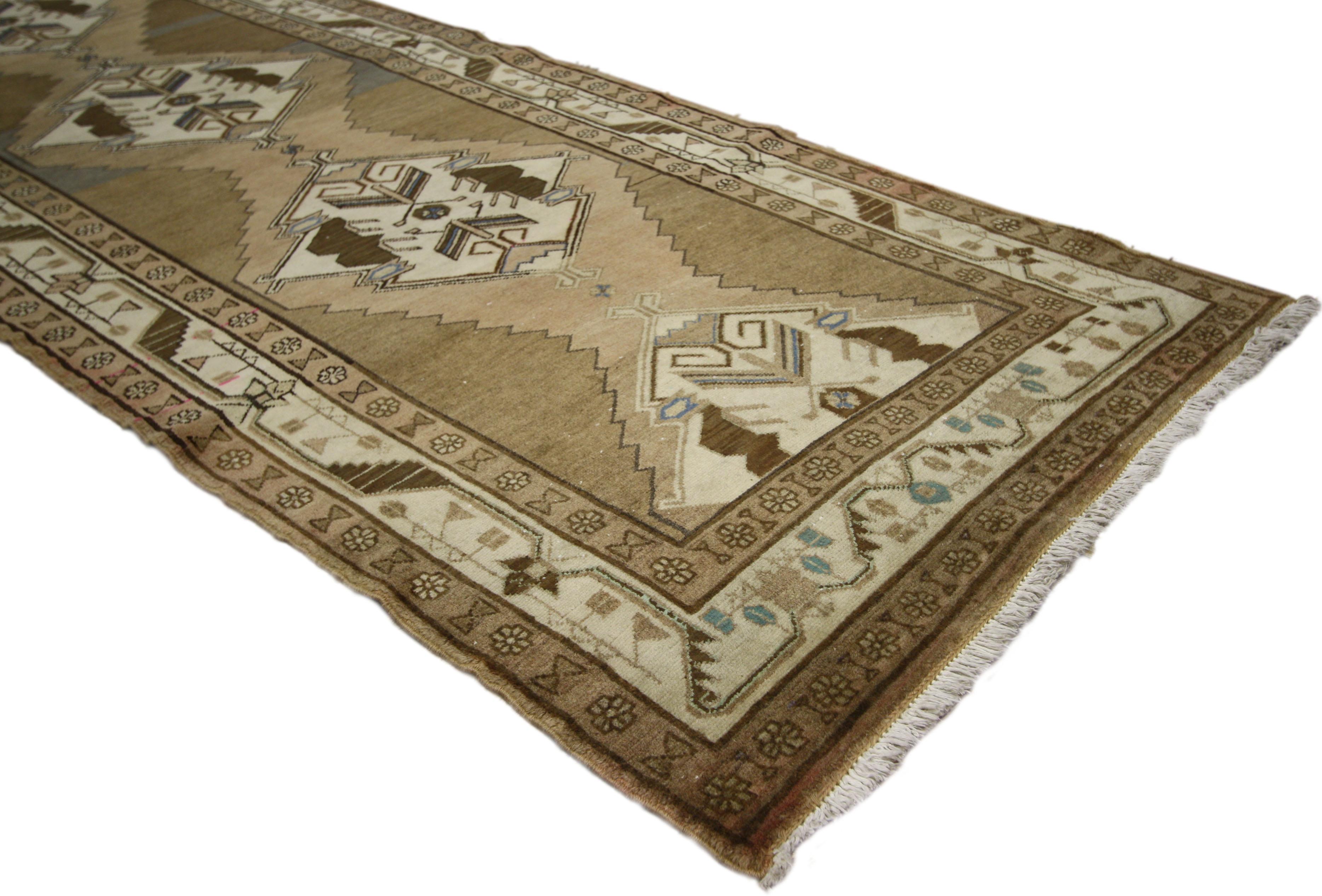 Antique Persian Malayer Runner with Modern Style in Neutral Colors In Excellent Condition For Sale In Dallas, TX
