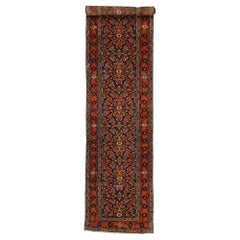 Tapis de couloir persan ancien Malayer de style victorien moderne