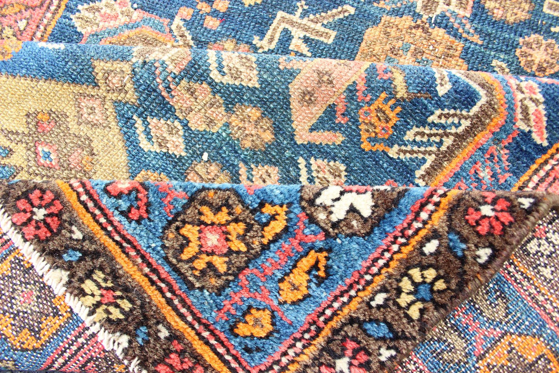 Antiker persischer Malayer Läufer mit reichem botanischem Design 3'8 x 9'8 im Angebot 3