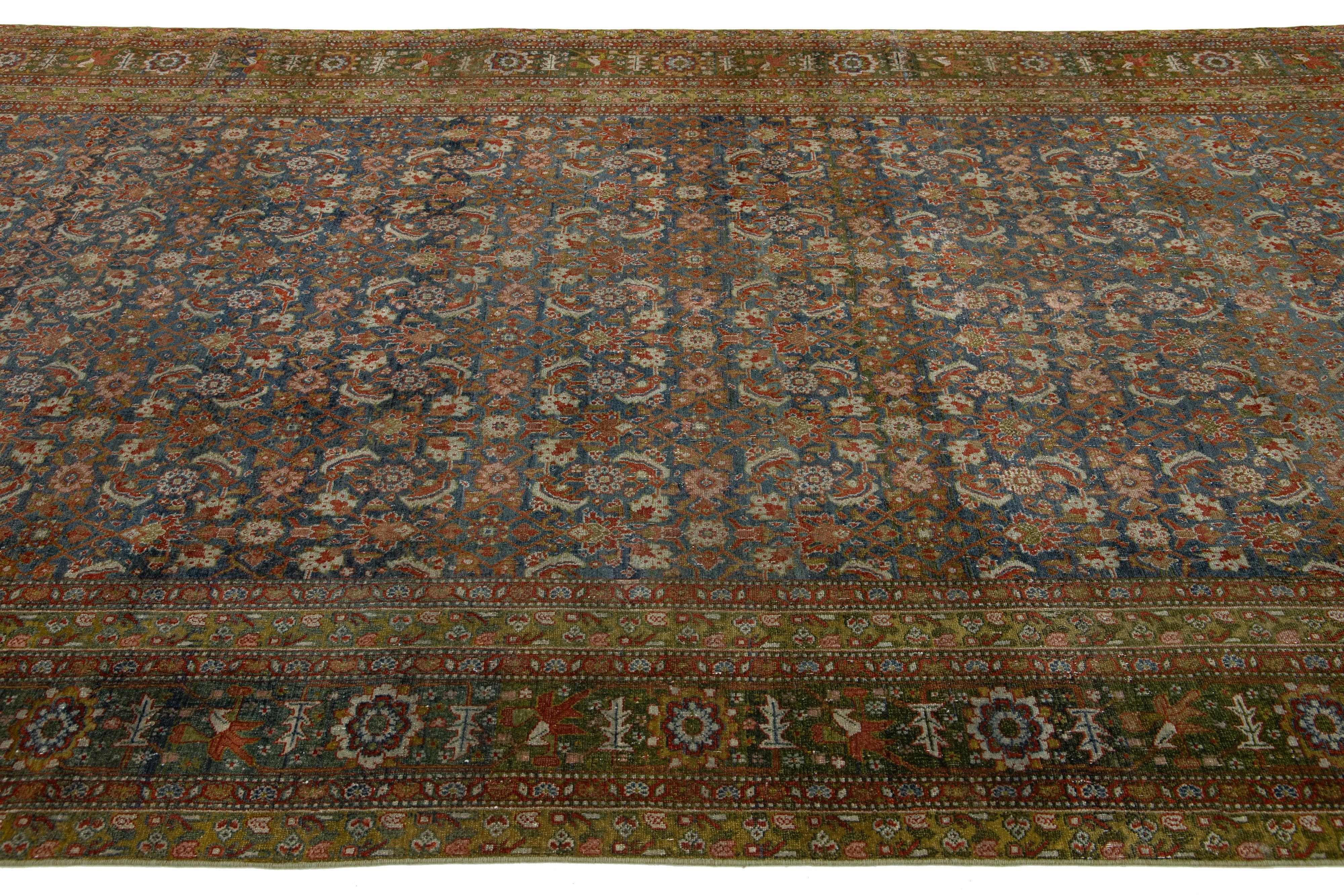 Tapis persan ancien Malyer en laine à fleurs fait à la main en bleu Bon état - En vente à Norwalk, CT