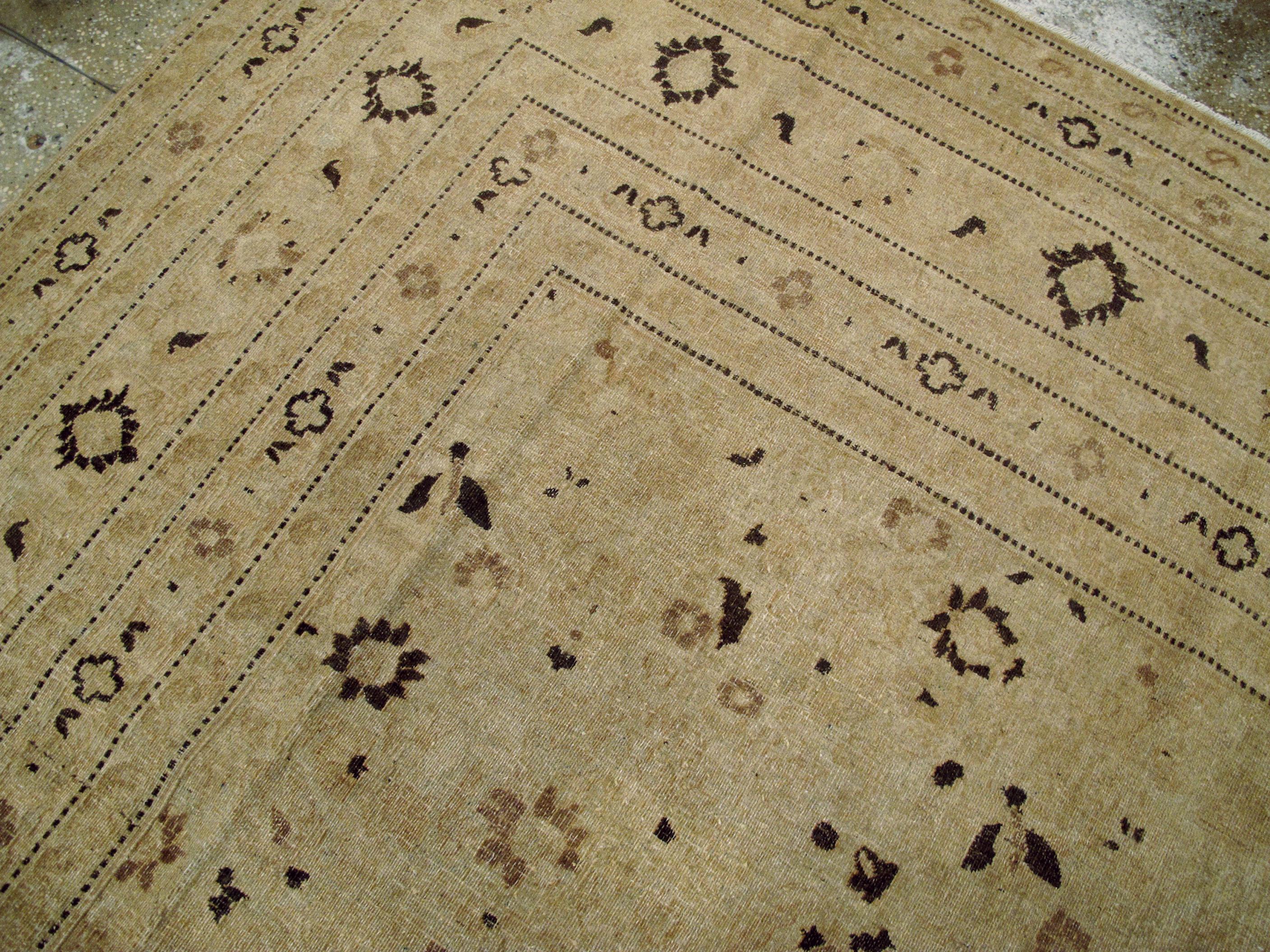 Wool Antique Persian Mashad Carpet