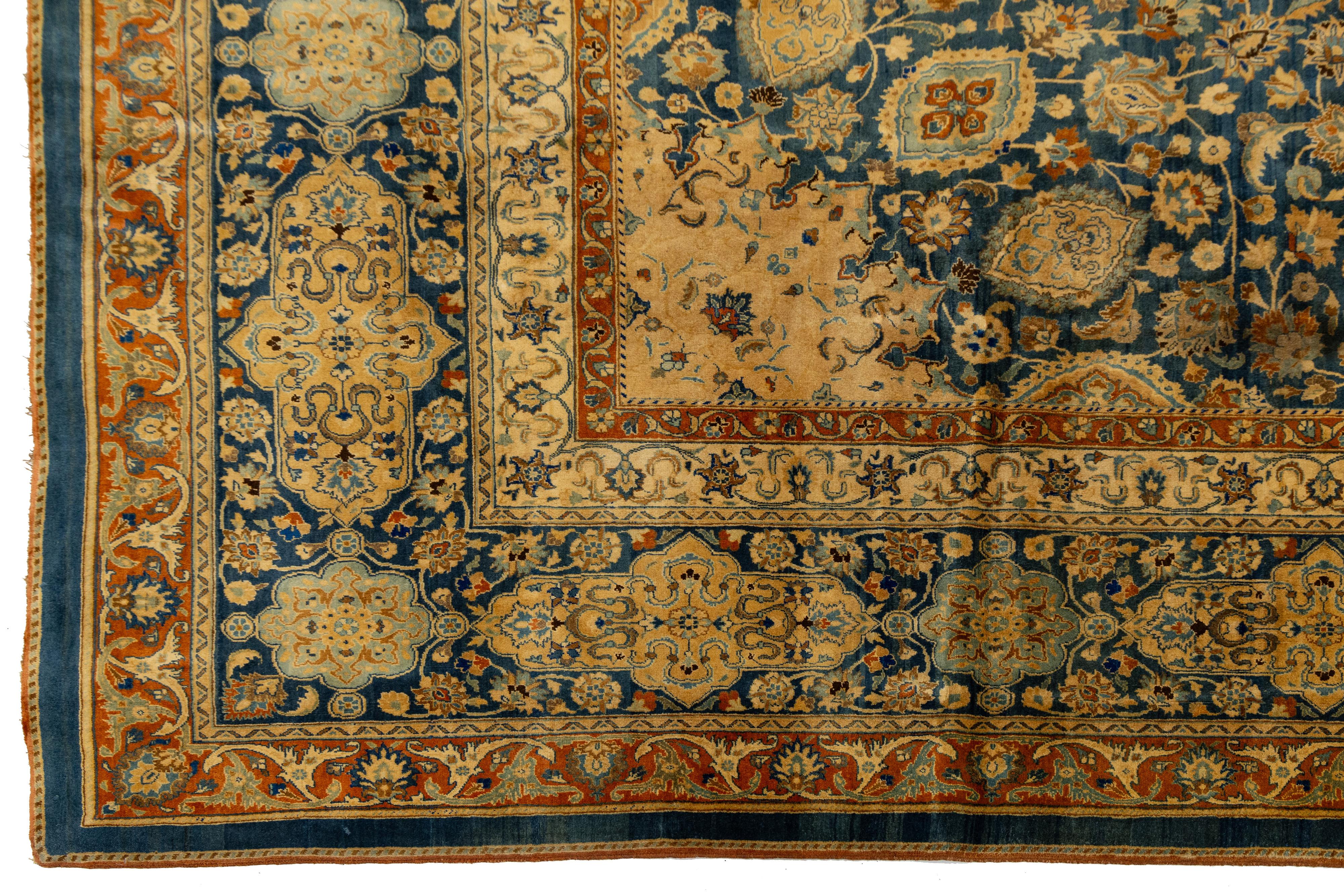 Antiker persischer Mashad-Teppich im Angebot 2