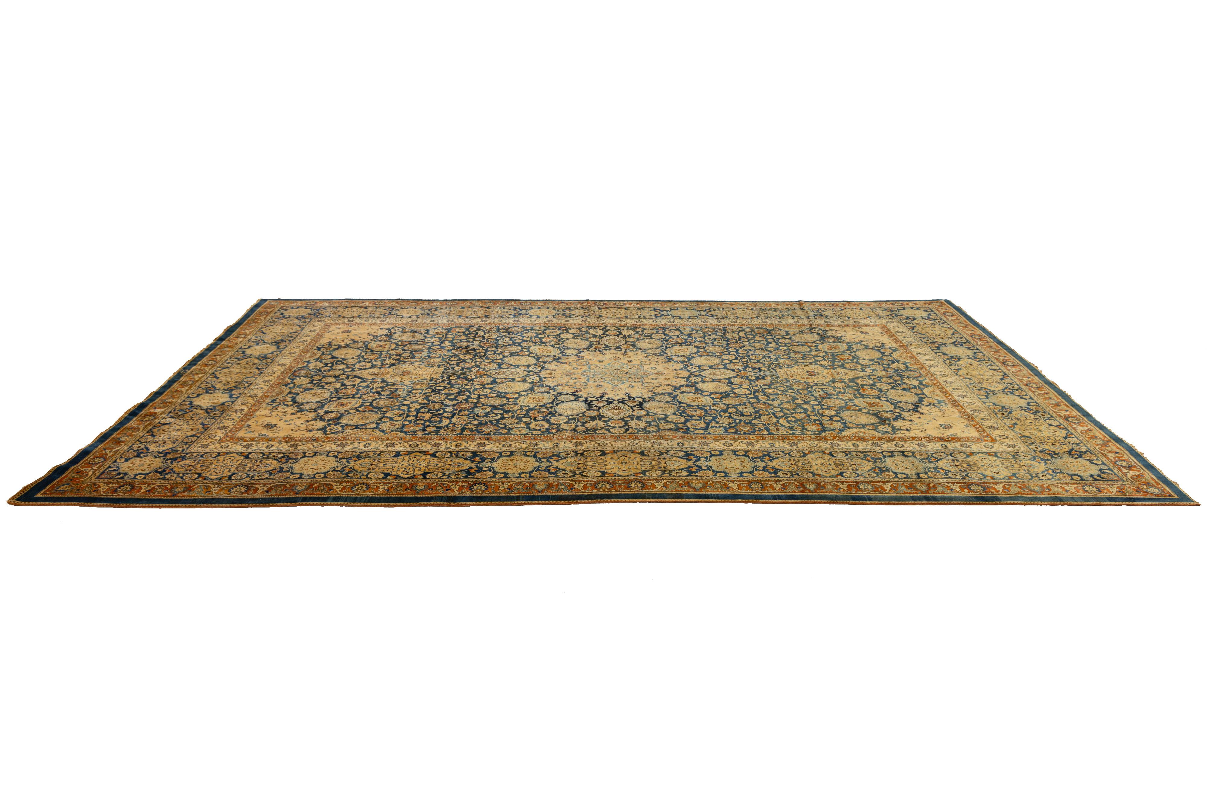 Antiker persischer Mashad-Teppich im Angebot 3
