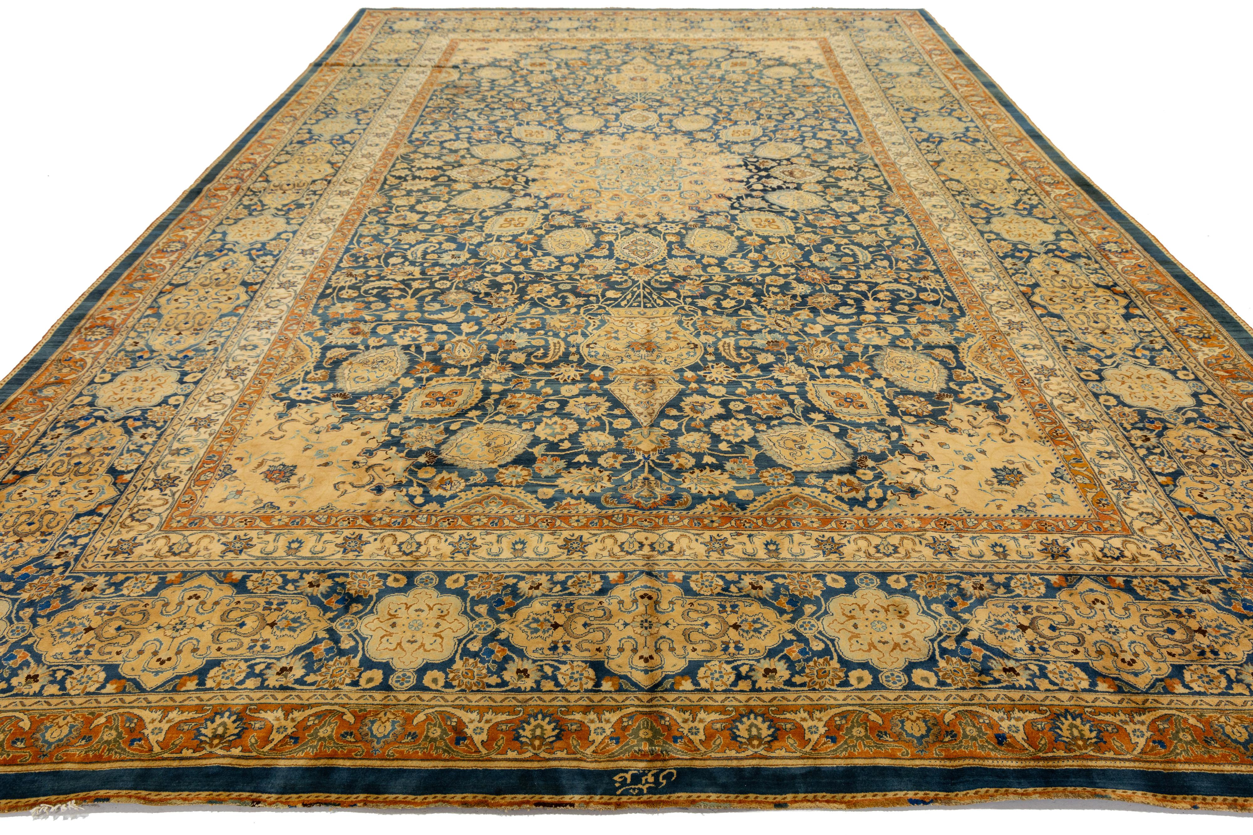 Antiker persischer Mashad-Teppich (Frühes 20. Jahrhundert) im Angebot