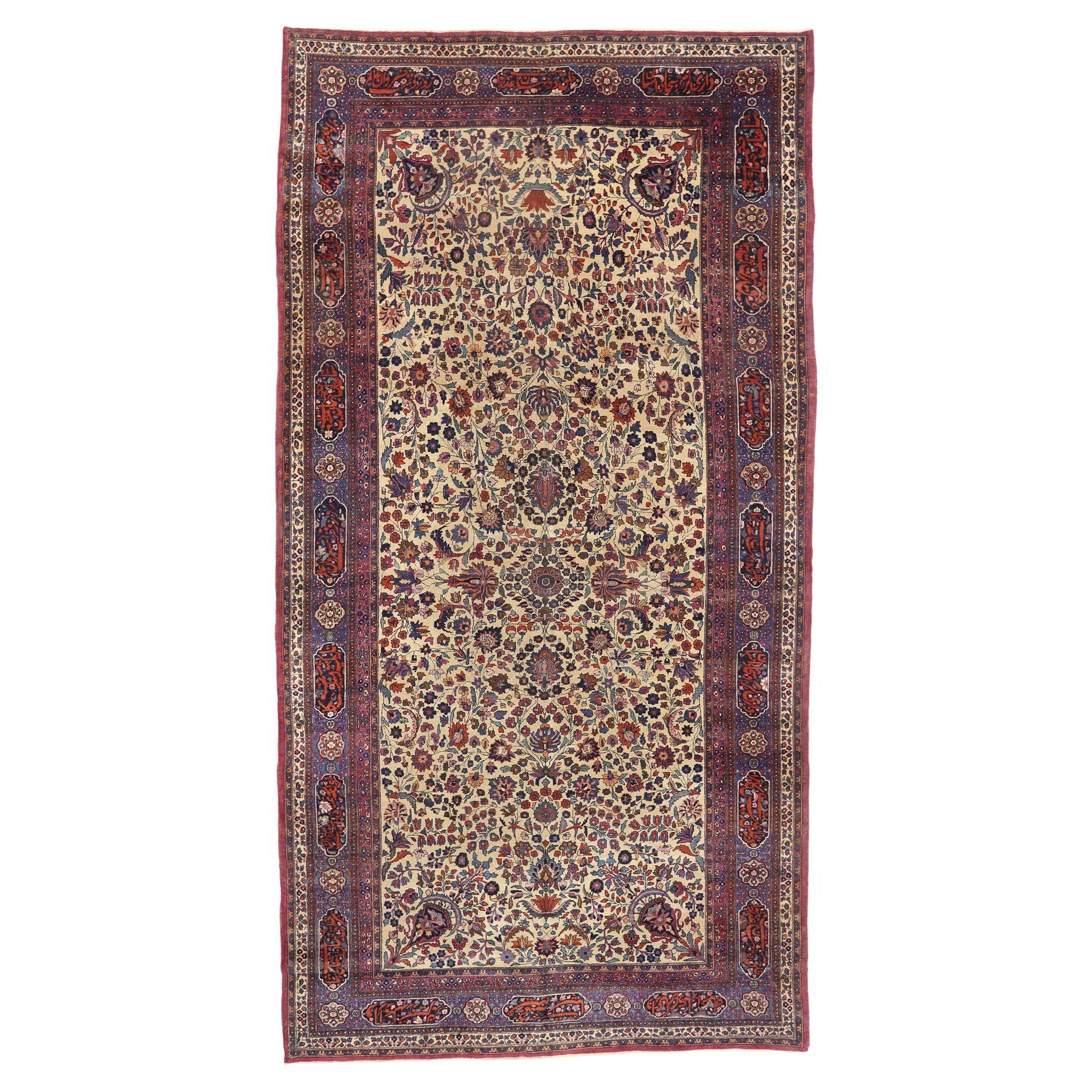 Tappeto antico persiano Mashhad Palace con stile ottomano veneziano