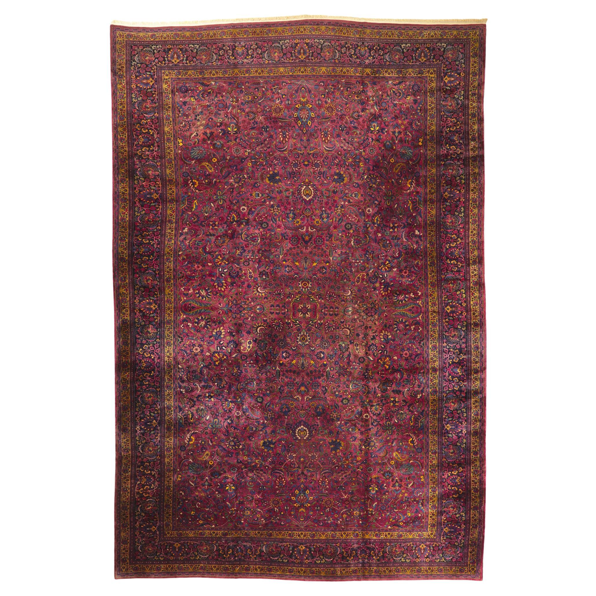 Antique Persian Mashhad Rug with Traditional Style