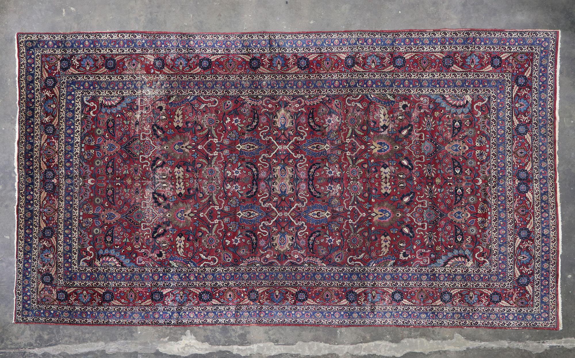 Antique Persian Mashhad Rug with Rustic Victorian Style For Sale 1