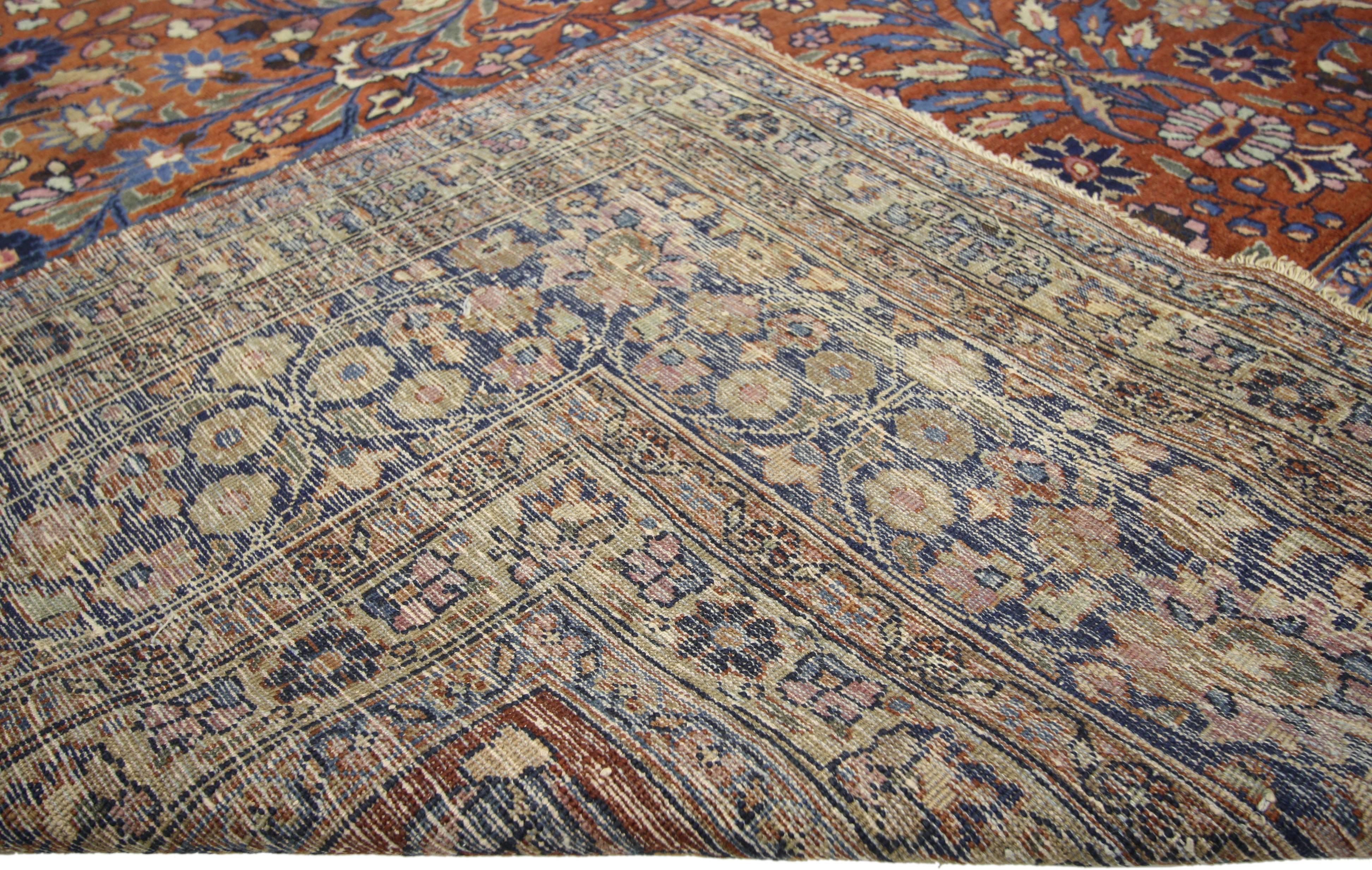 Antique Persian Mashhad Rug with Traditional Style For Sale 1