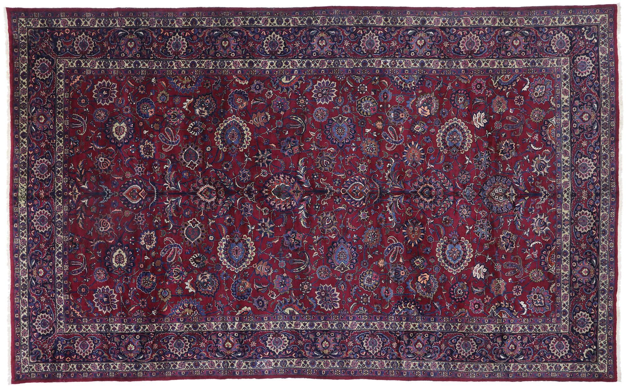 Antique Persian Mashhad Rug with Victorian Elizabethan Style For Sale 3
