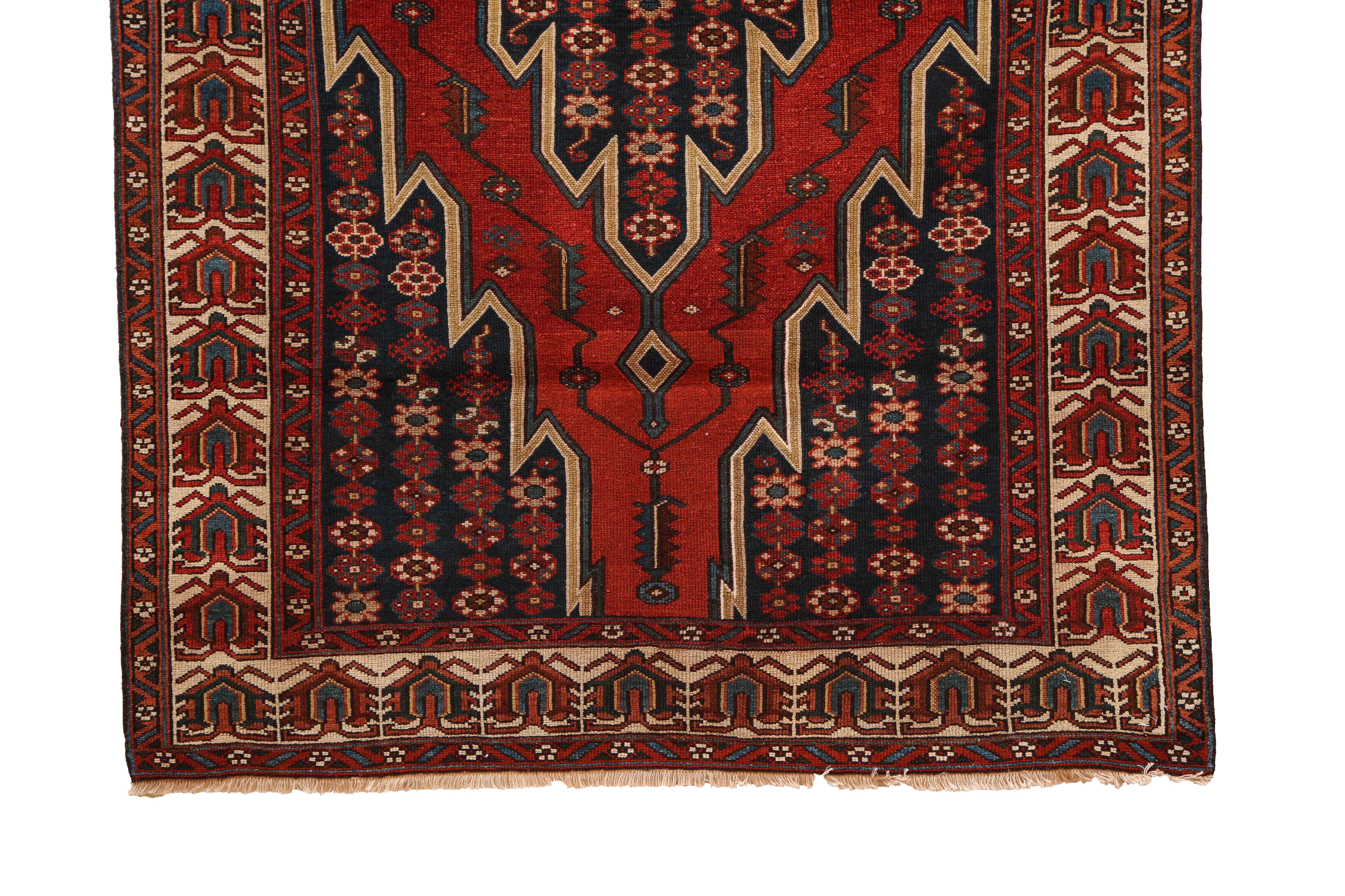 Early 20th Century Antique 1920s Wool Persian Mazlaghan Rug, 4' x 6' For Sale