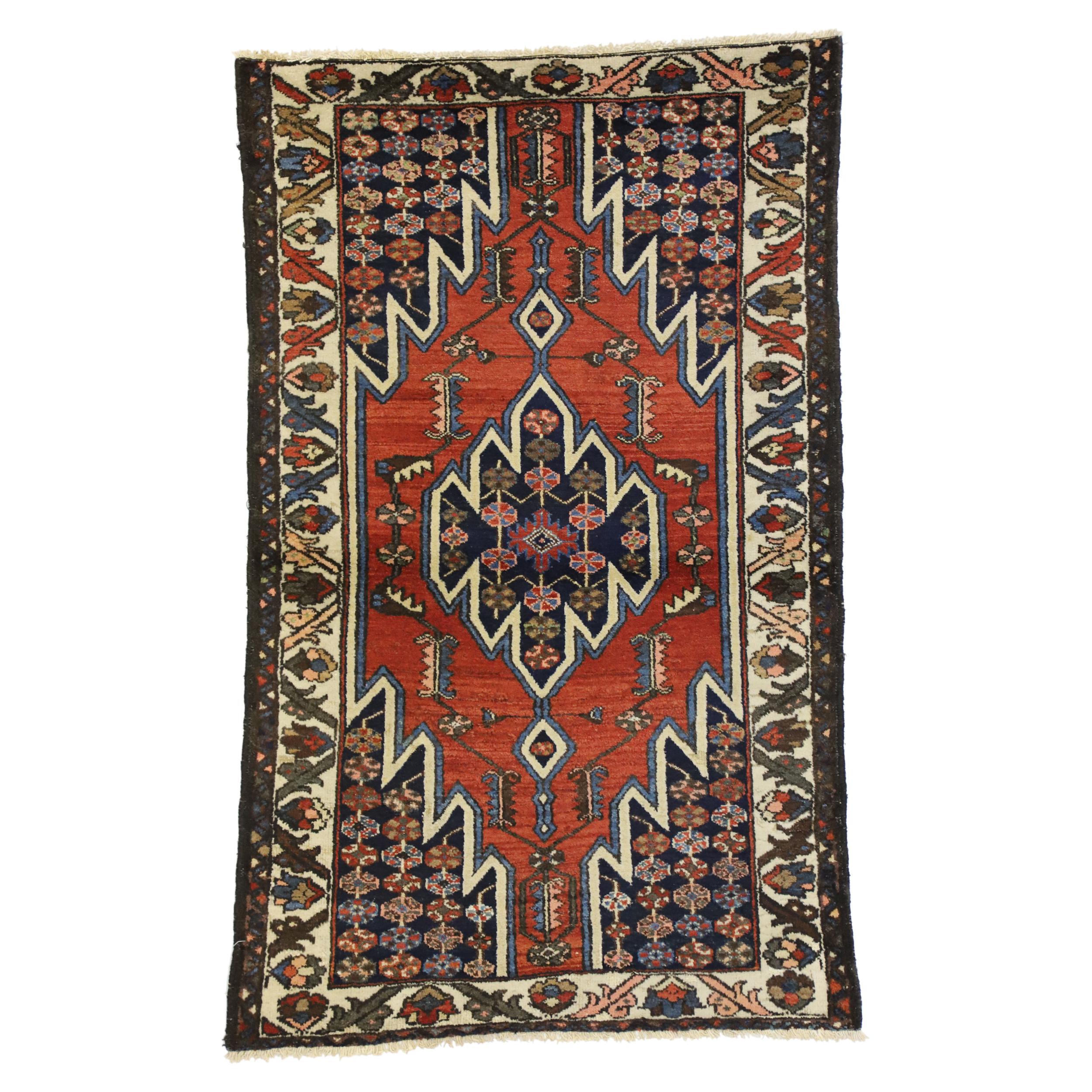 Tapis persan ancien Mazlaghan Hamadan de style tribal moderne