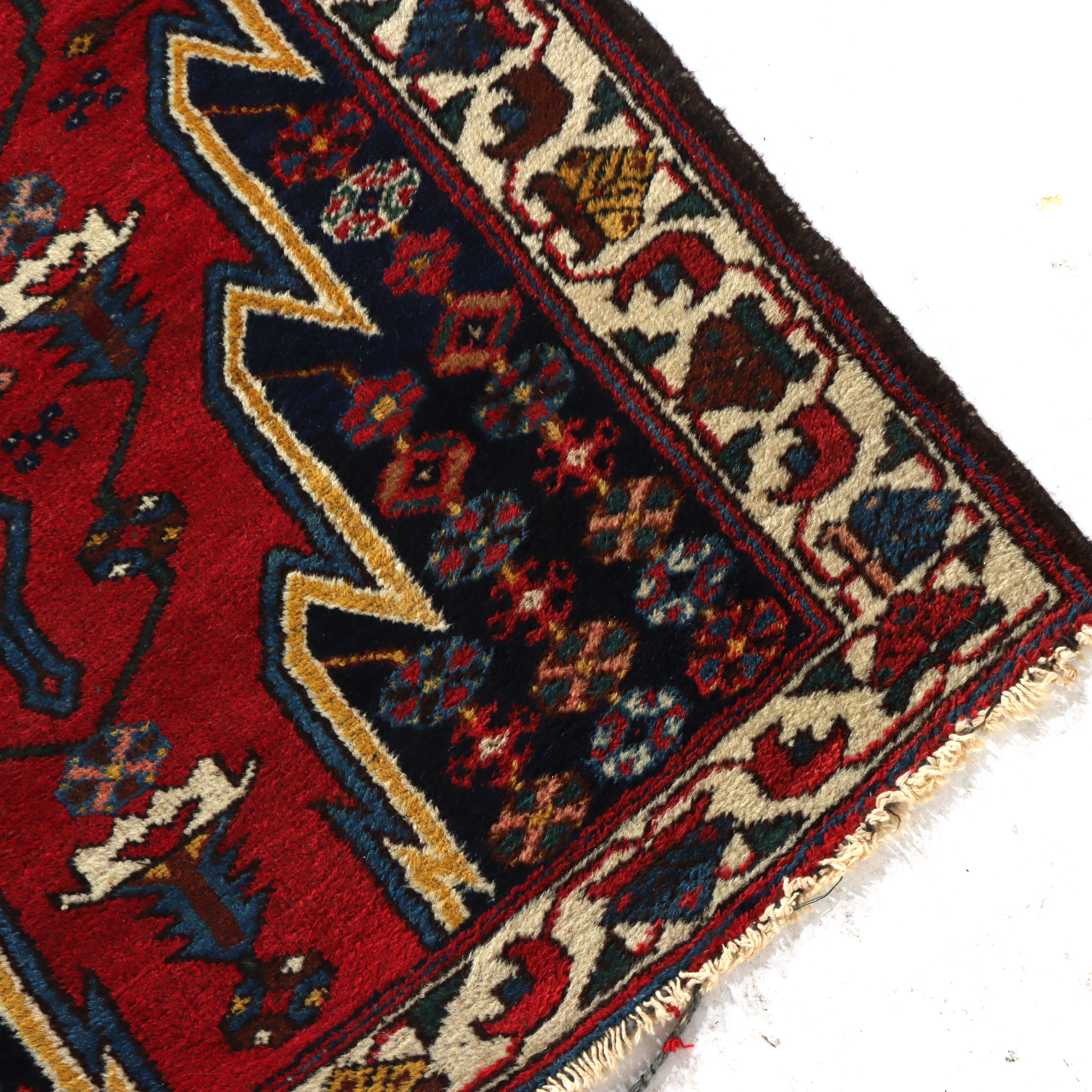 Antiker persischer Mazlaghan-Wurfteppich C1930 im Angebot 2