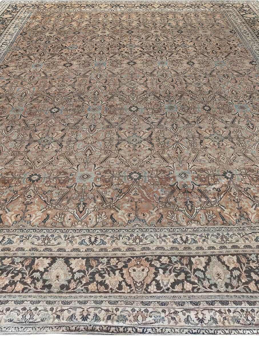 Antique Persian Meshad Carpet In Good Condition For Sale In New York, NY