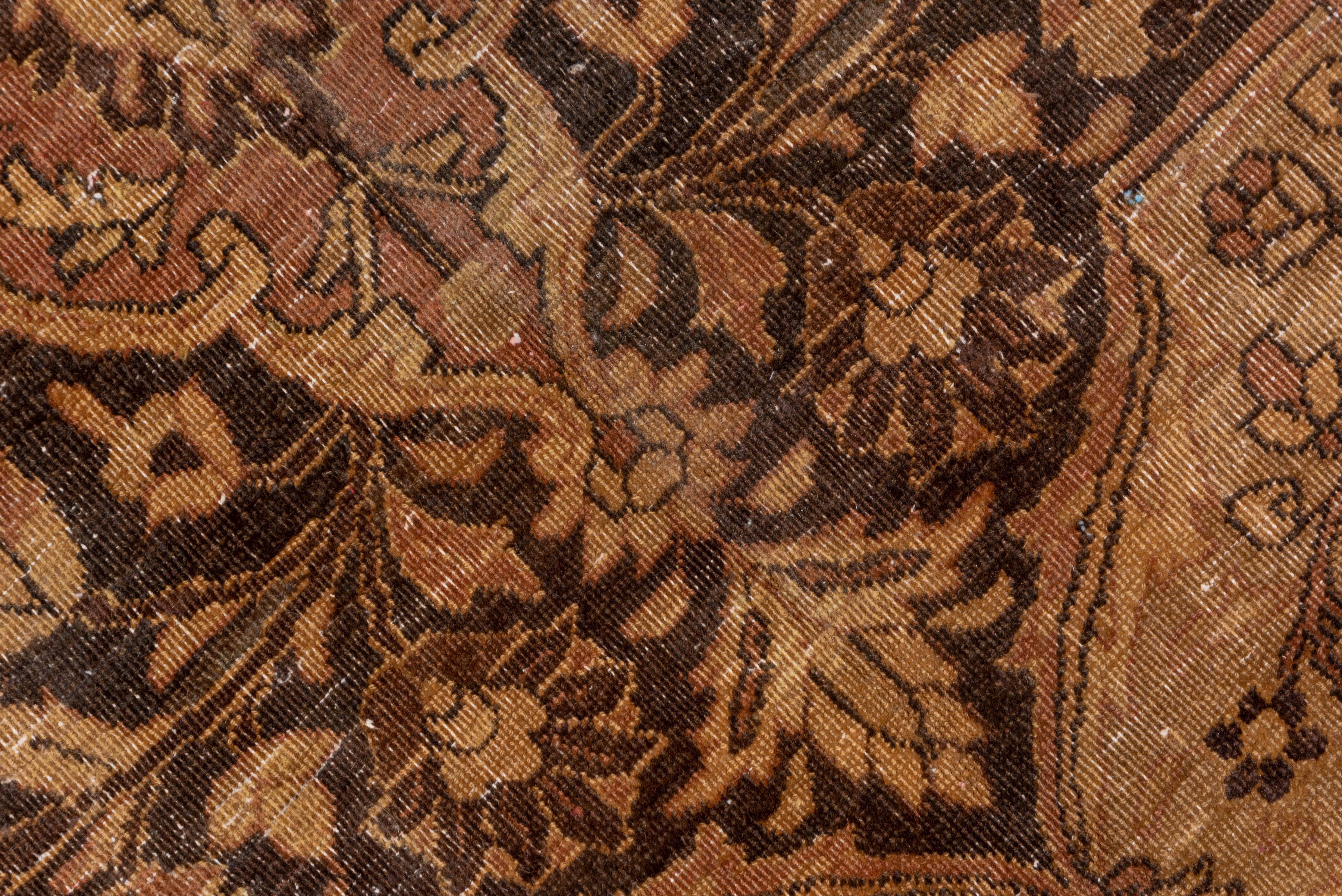 Antiker persischer Meshed-Teppich, um 1910 (Persisch) im Angebot