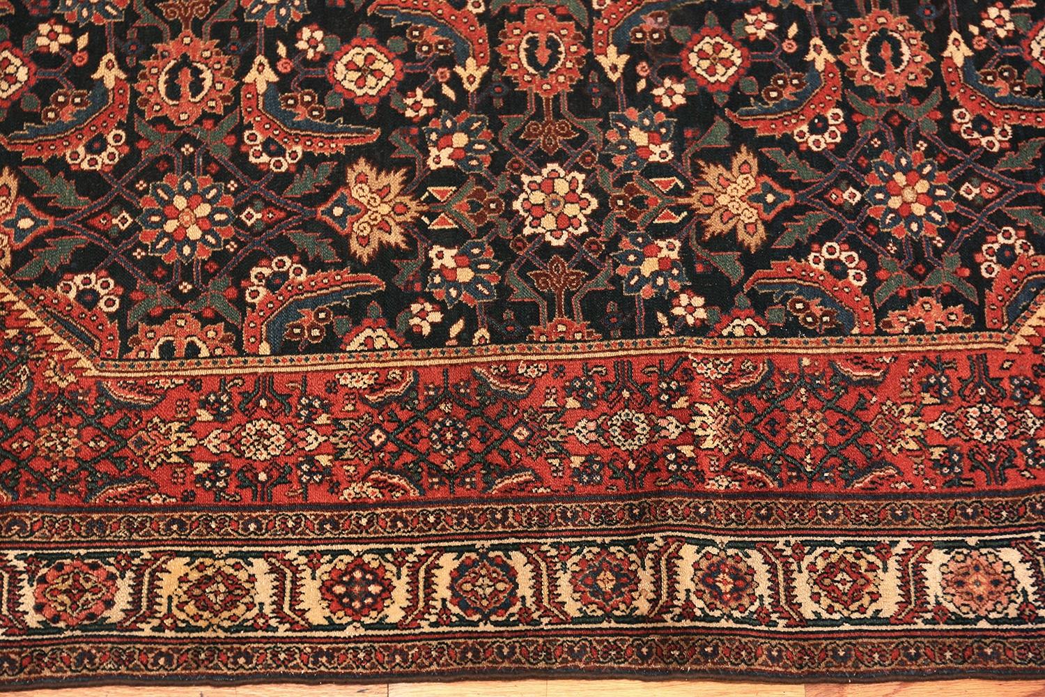 Spectacular antique Persian Mishan Malayer rug, rug type / country of origin: Persian rugs, date: circa 1900. Size: 4 ft x 6 ft 4 in (1.22 m x 1.93 m). This magnificent Mishan Malayer rug from around the turn of the century is a rare find.