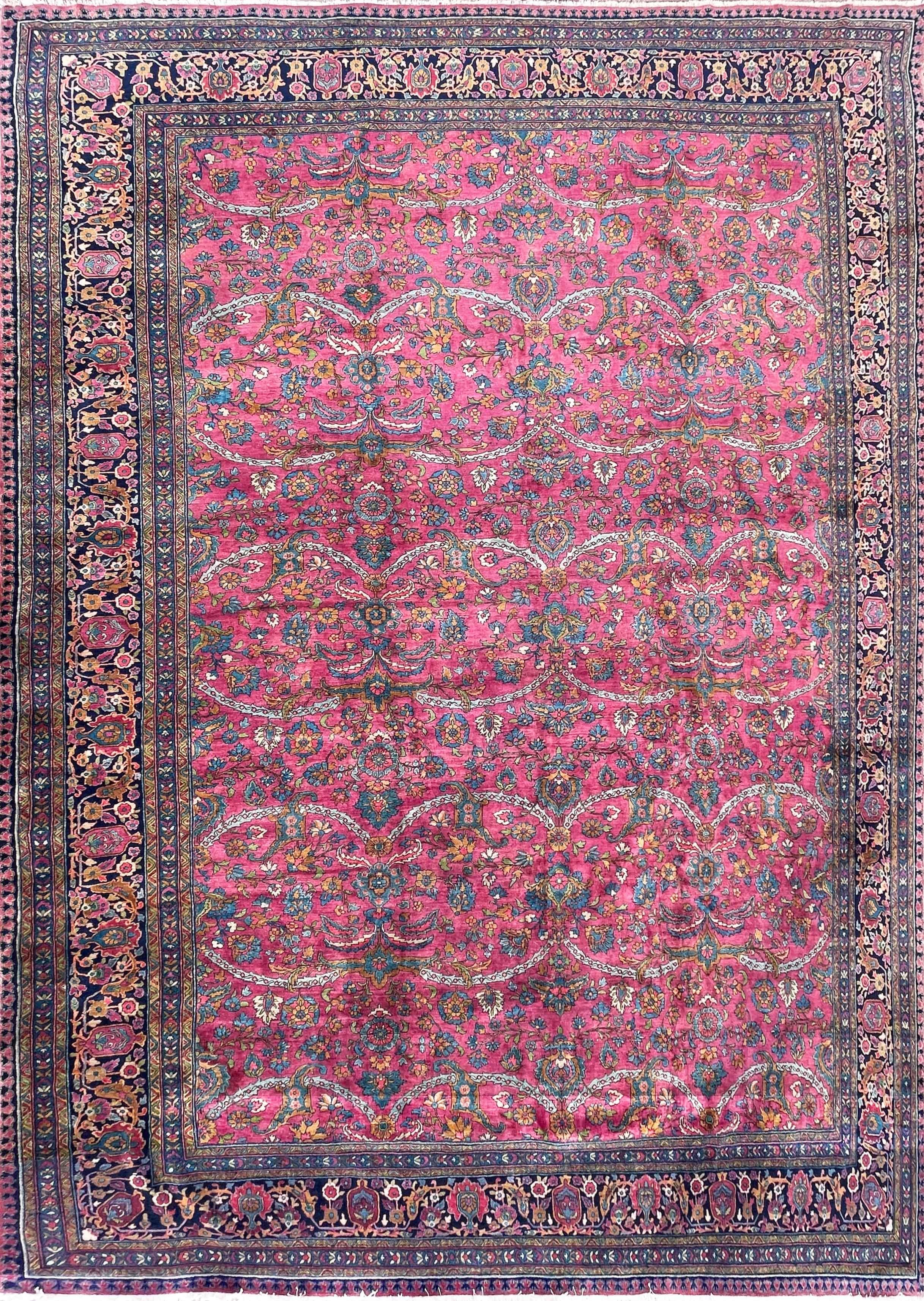Antique Persian Mohajeran Sarouk carpet, Most Unusual For Sale 4