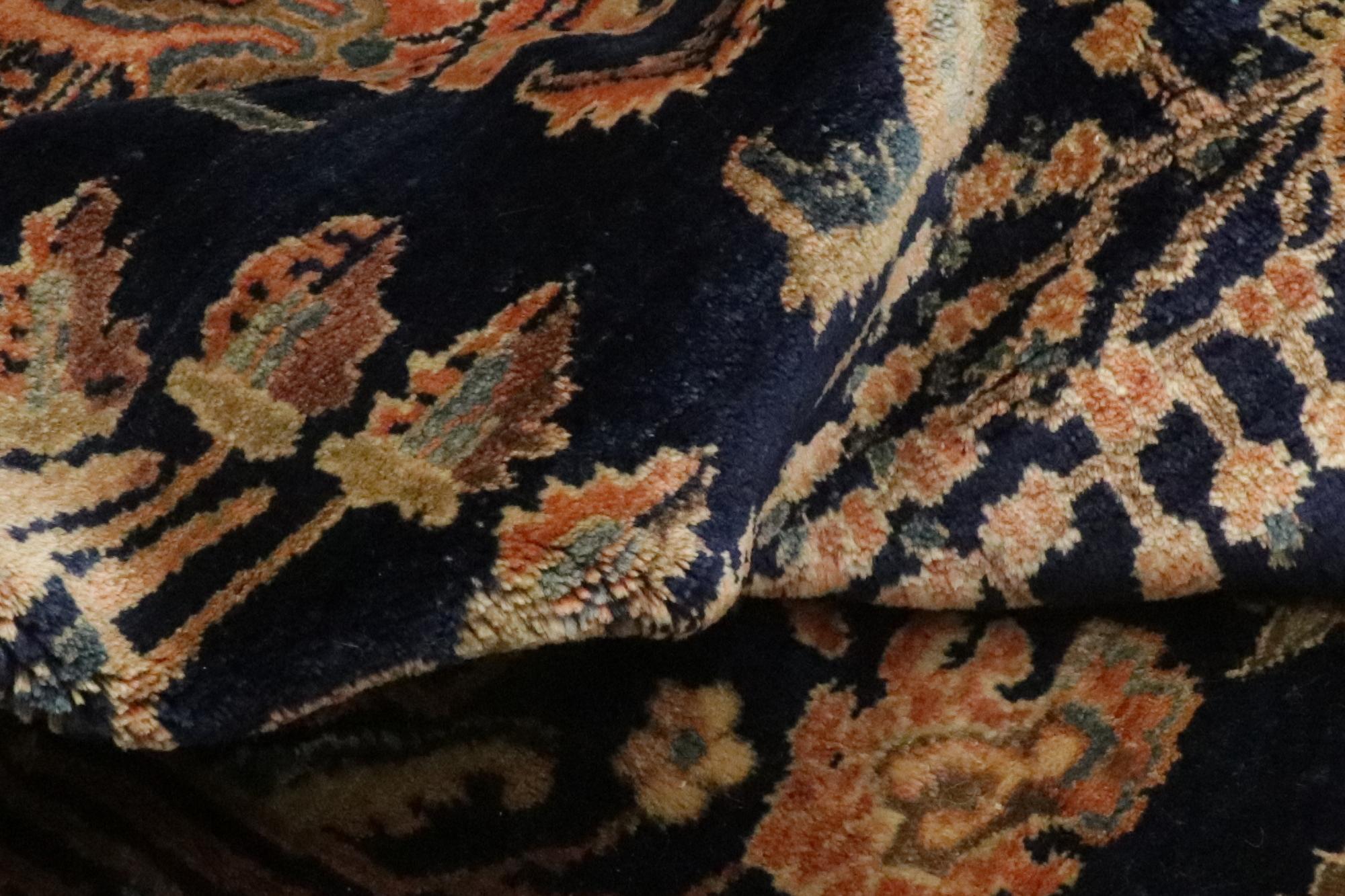 1900's Persian Mohajeran Sarouk Carpet with Traditional Style 7