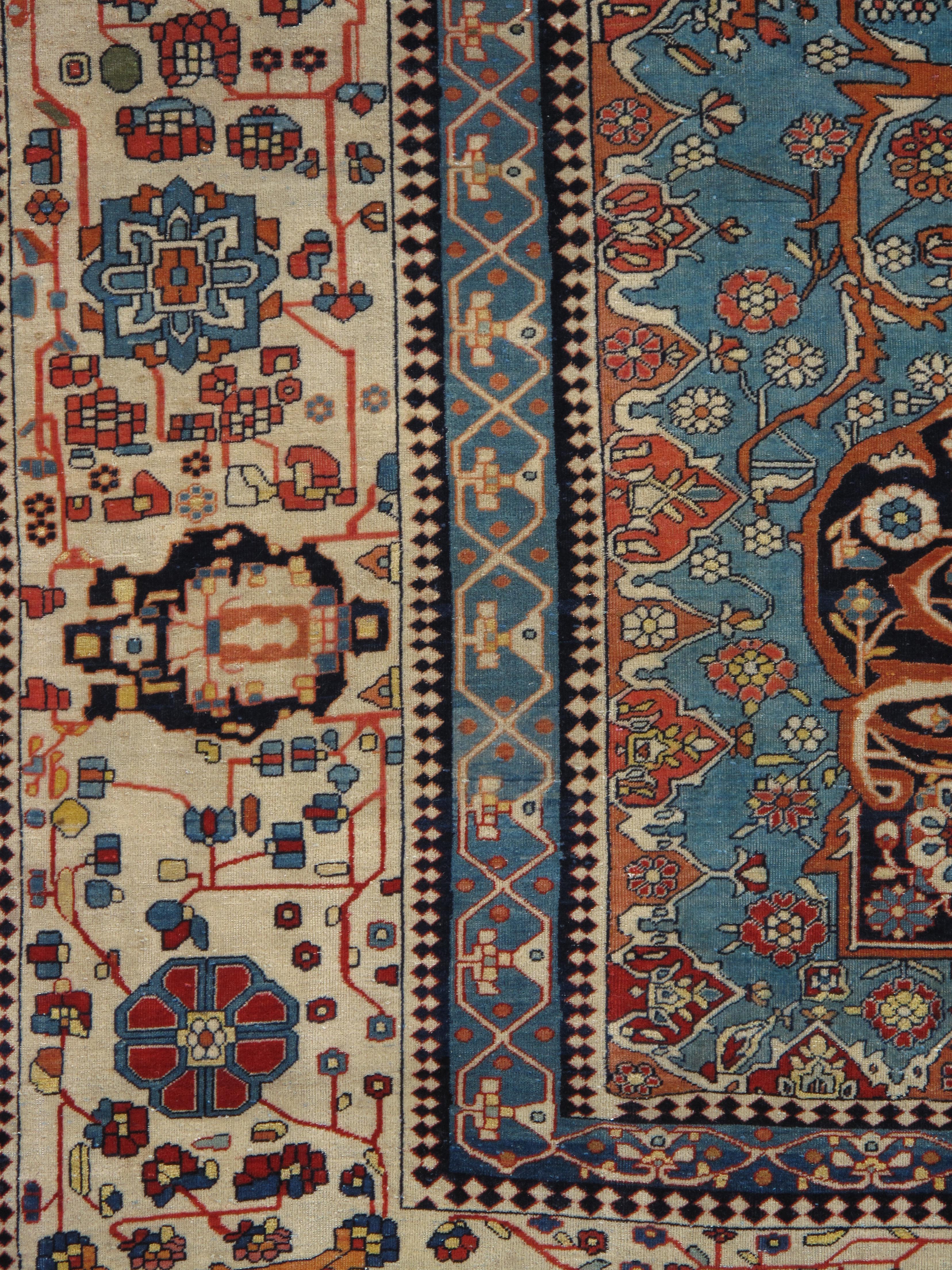 Perse Tapis persan Mohtasham Kashan ancien, fond ivoire, bordure ivoire, bleu, vert en vente