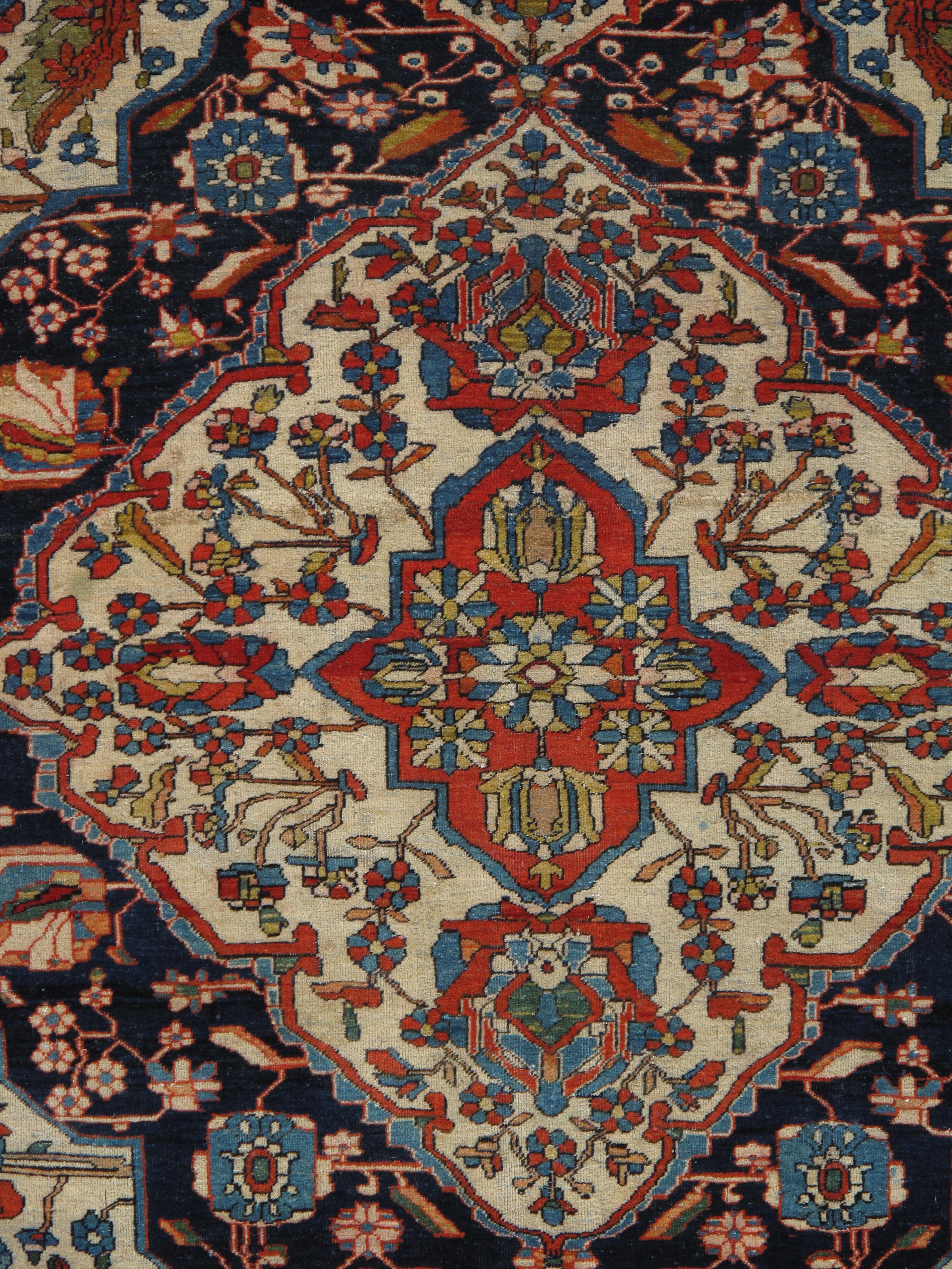 Laine Tapis persan Mohtasham Kashan ancien, fond ivoire, bordure ivoire, bleu, vert en vente