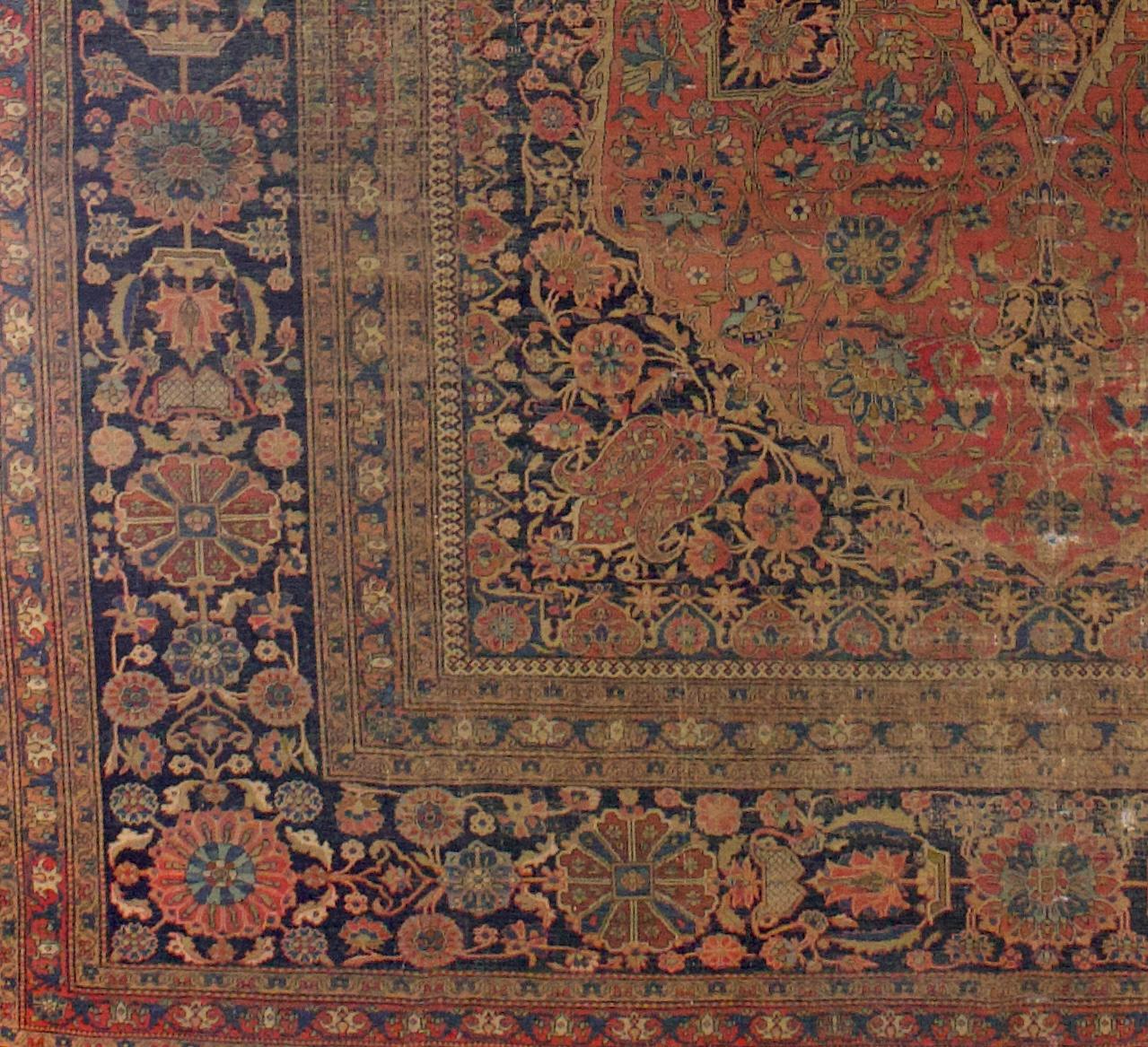 Antiker persischer Mohtasham Kashan-Teppich 7'6'' x 10'3'' im Zustand „Relativ gut“ im Angebot in New York, NY