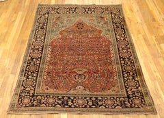 Alfombra Persa Antigua Mohtesham Kashan, Tamaño Pequeño con Diseño de Farol, circa 1890