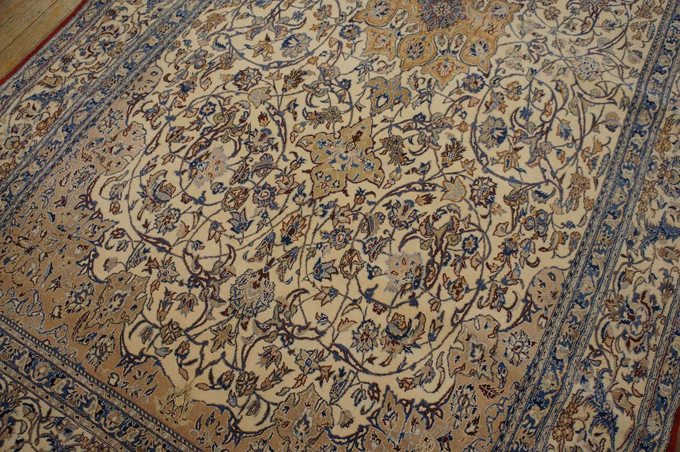 Mid 20th Century Nain Wool & Silk Carpet ( 5'1