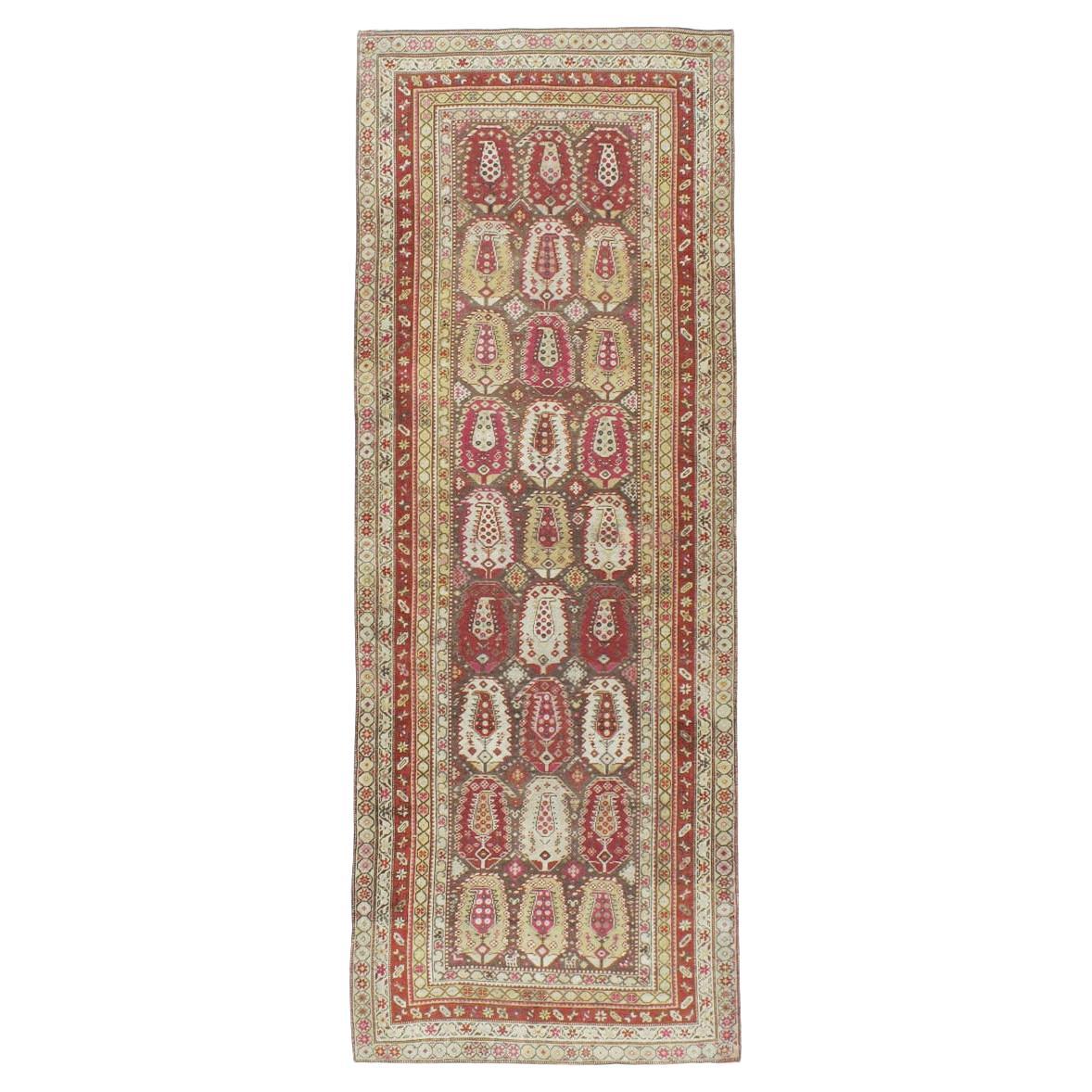 Antiker persischer Nord-West-Läufer