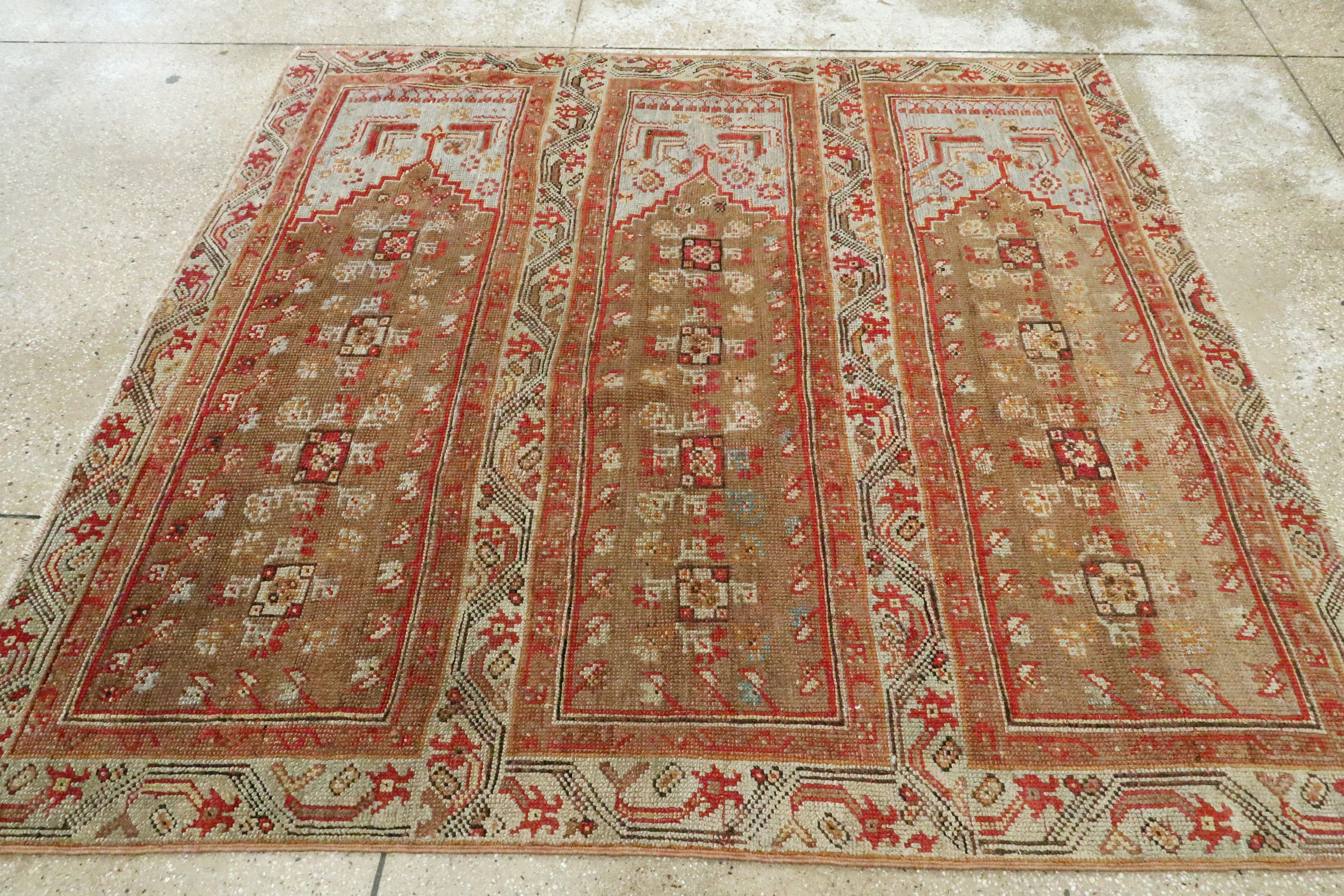 Wool Antique Turkish Ghiordes Carpet