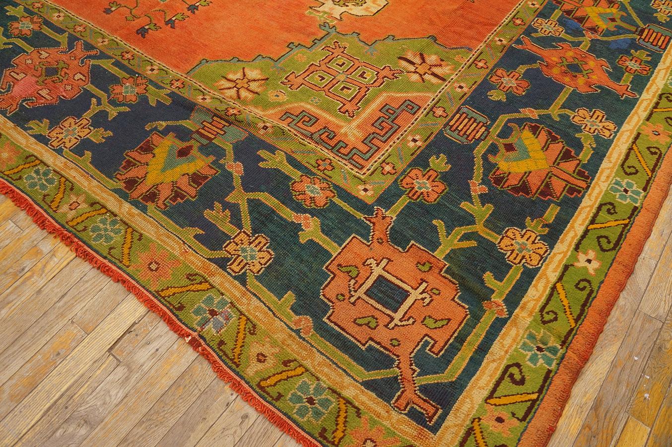 Late 19th Century Turkish Oushak Carpet ( 10' 7'' x 12' 2'' - 322 x 370 ) For Sale 5