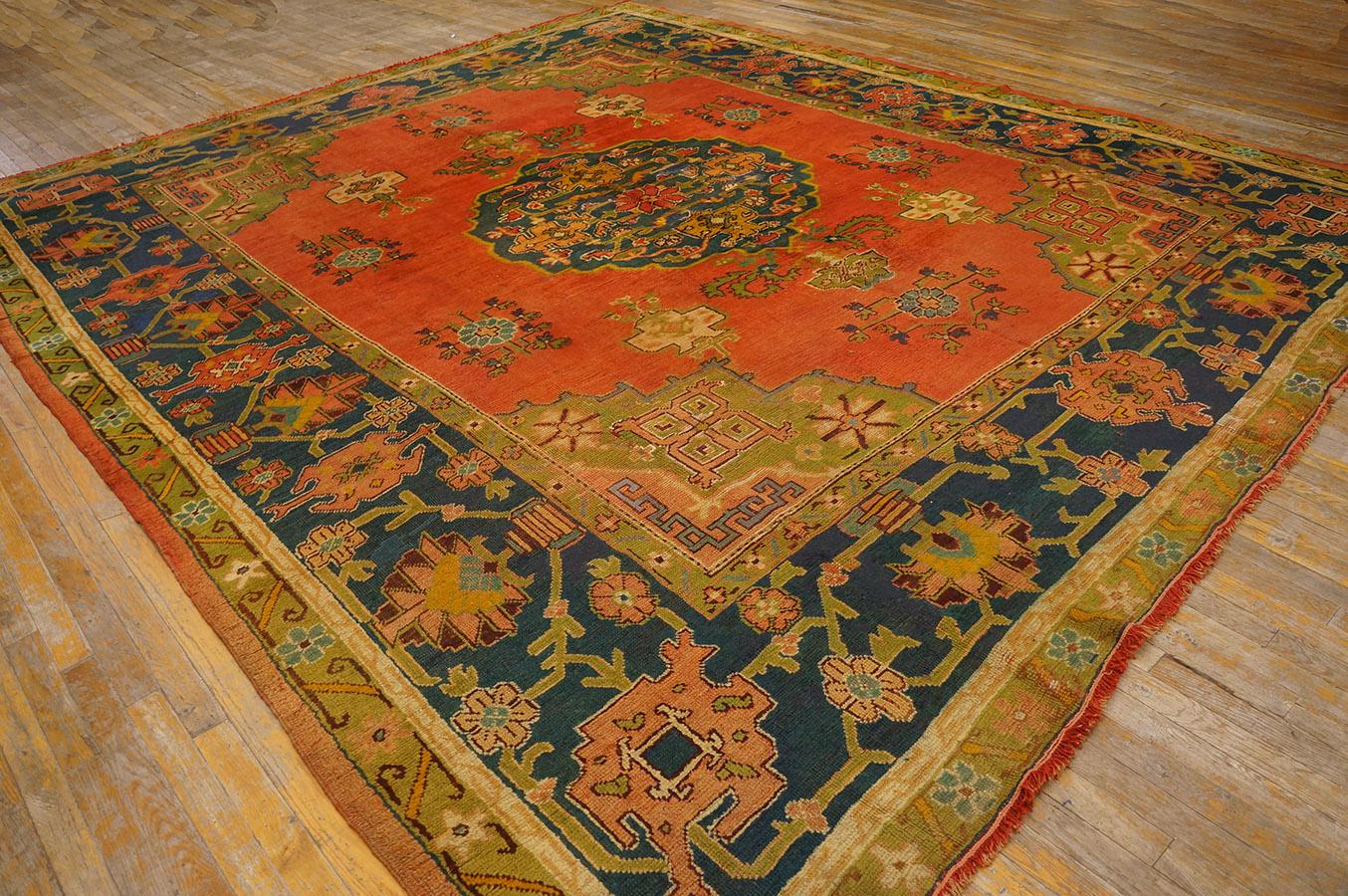 Late 19th Century Turkish Oushak Carpet ( 10' 7'' x 12' 2'' - 322 x 370 ) In Good Condition For Sale In New York, NY