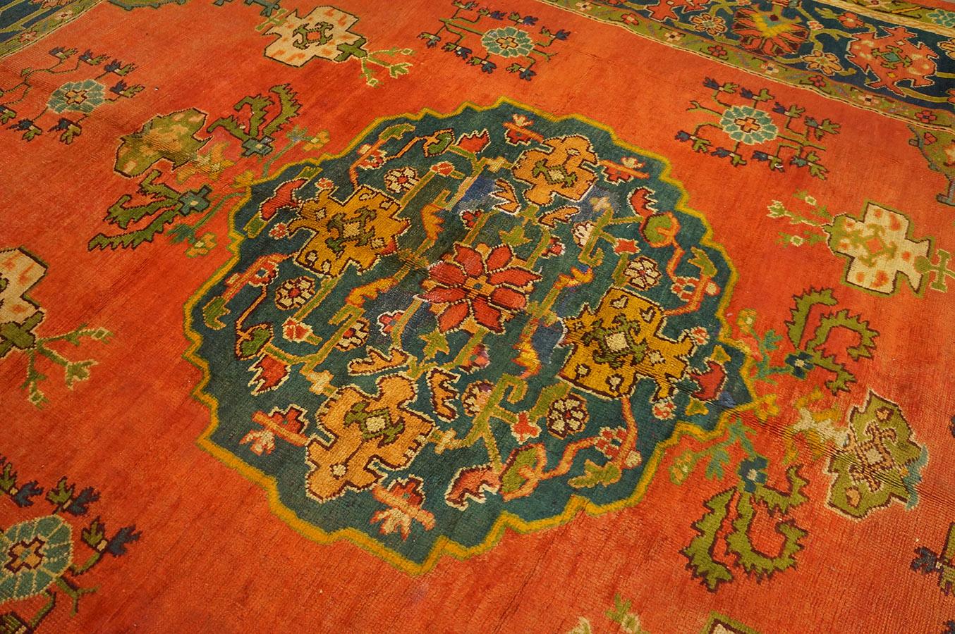 Late 19th Century Turkish Oushak Carpet ( 10' 7'' x 12' 2'' - 322 x 370 ) For Sale 3