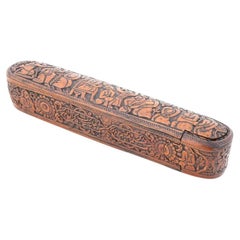 Antiguo estuche islámico Qajar de madera tallada a mano para bolígrafos