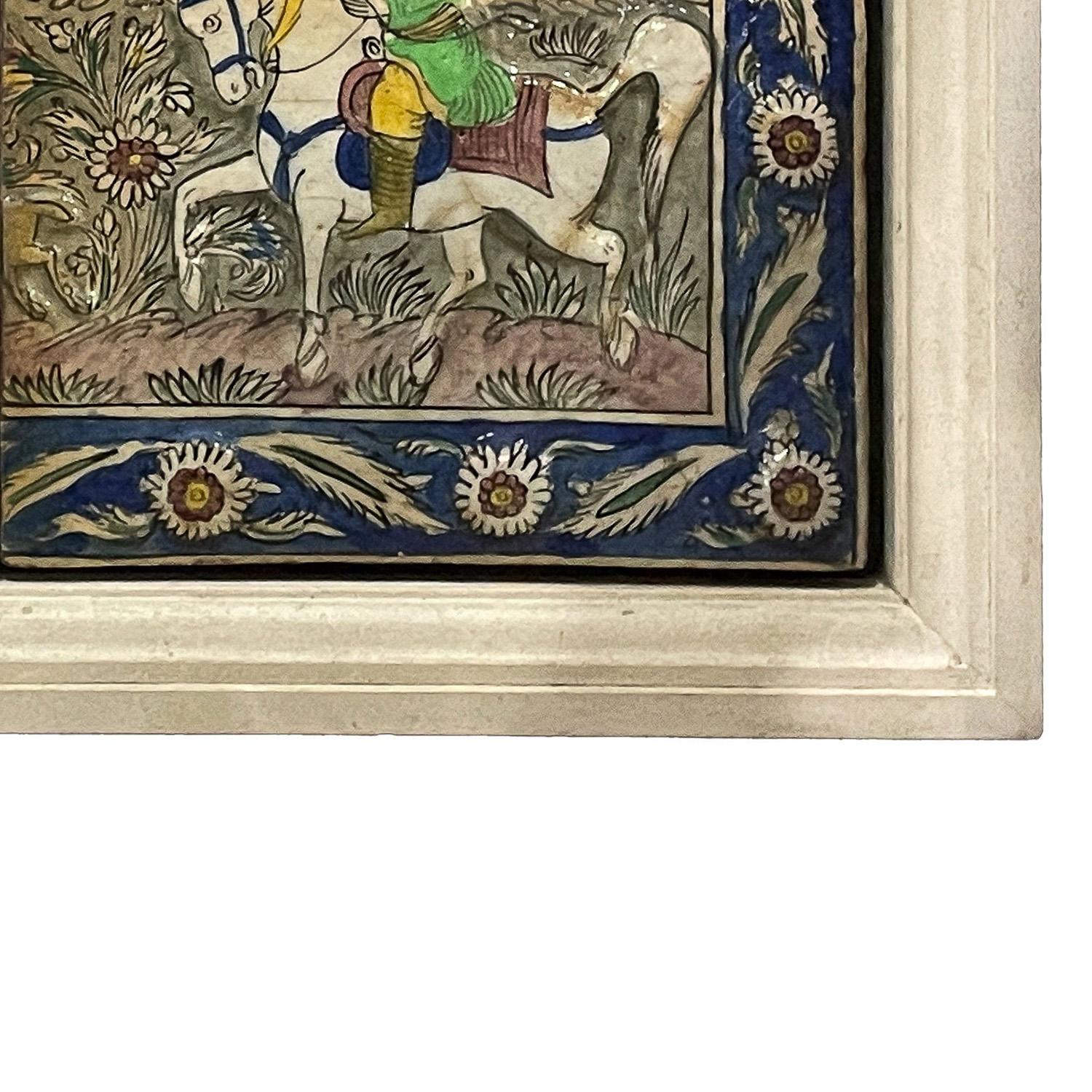 Panneau de mosaïque Iznik Qajar persan ancien Groupe à cheval Scène de chasse 1880 en vente 4