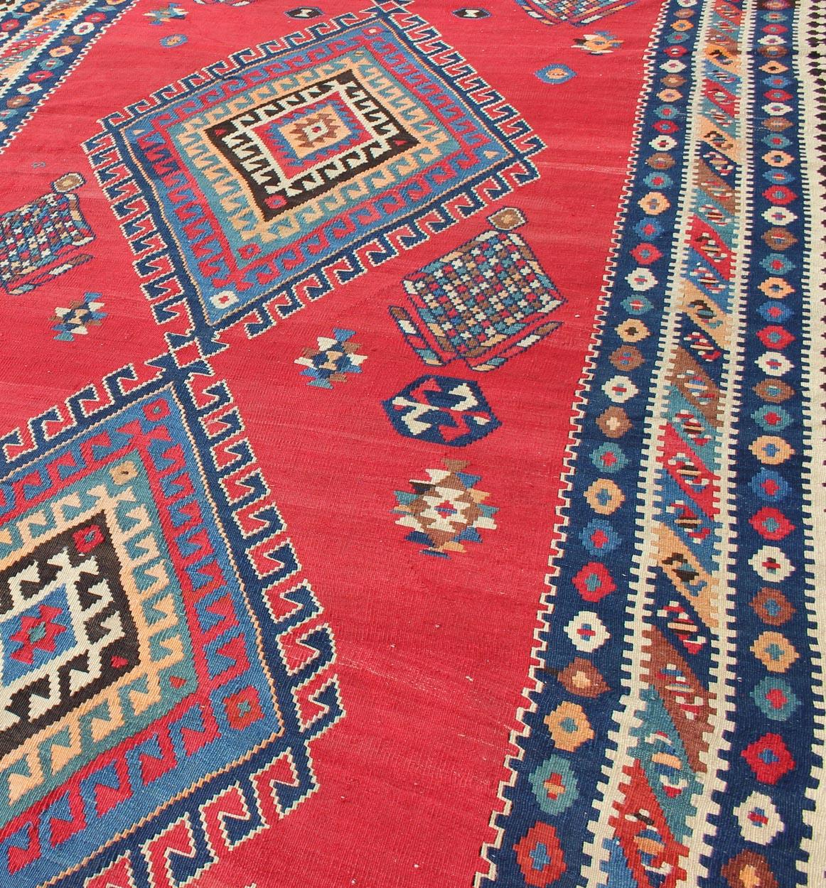 Alfombra Persa Antigua Qashqai Kilim de Galería con Diseño Geométrico de Diamantes principios del siglo XX en venta