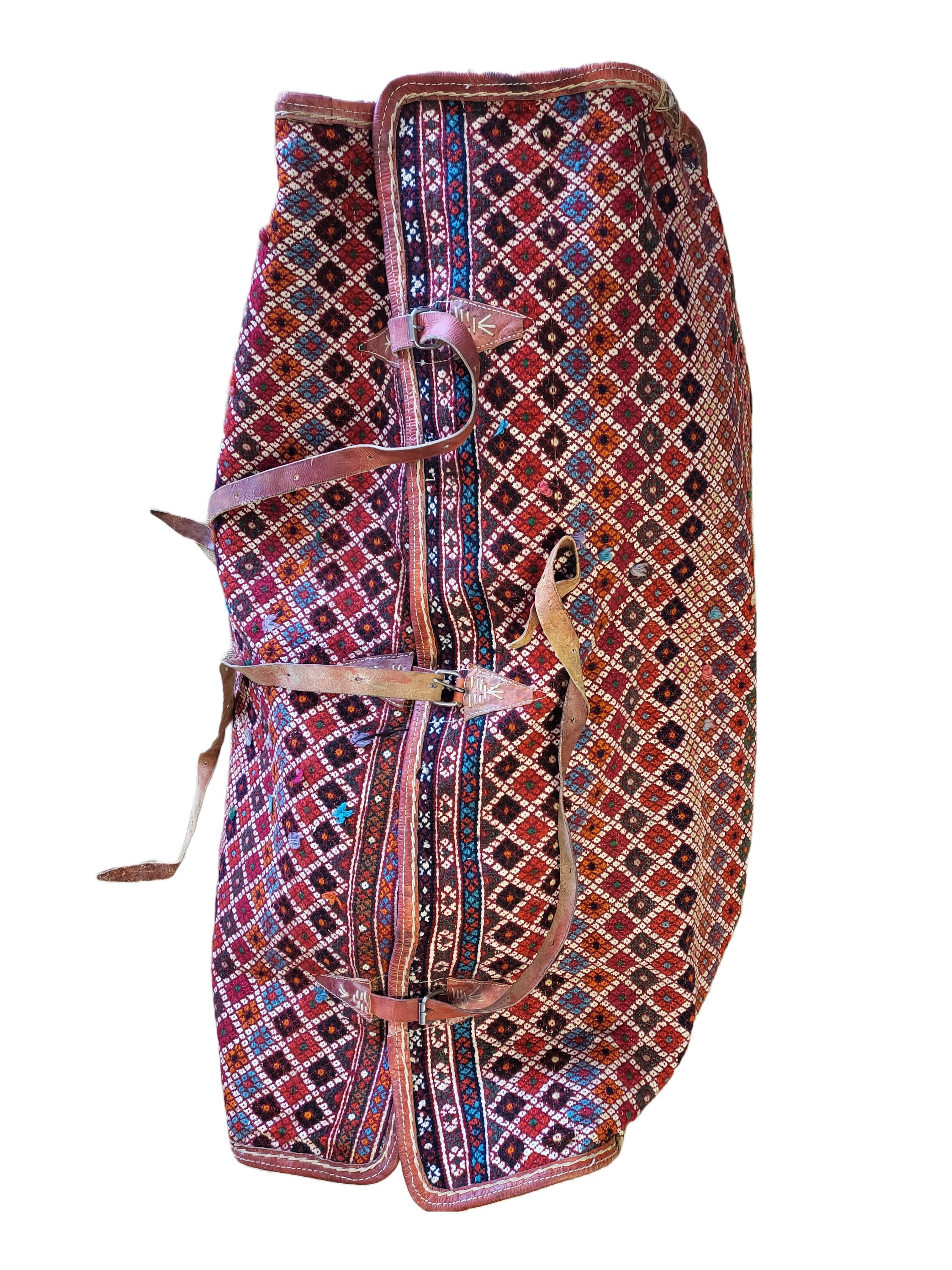 Tribal Antique Persian Qashqai - Rare Large Nomadic Saddle Bag -  For Sale