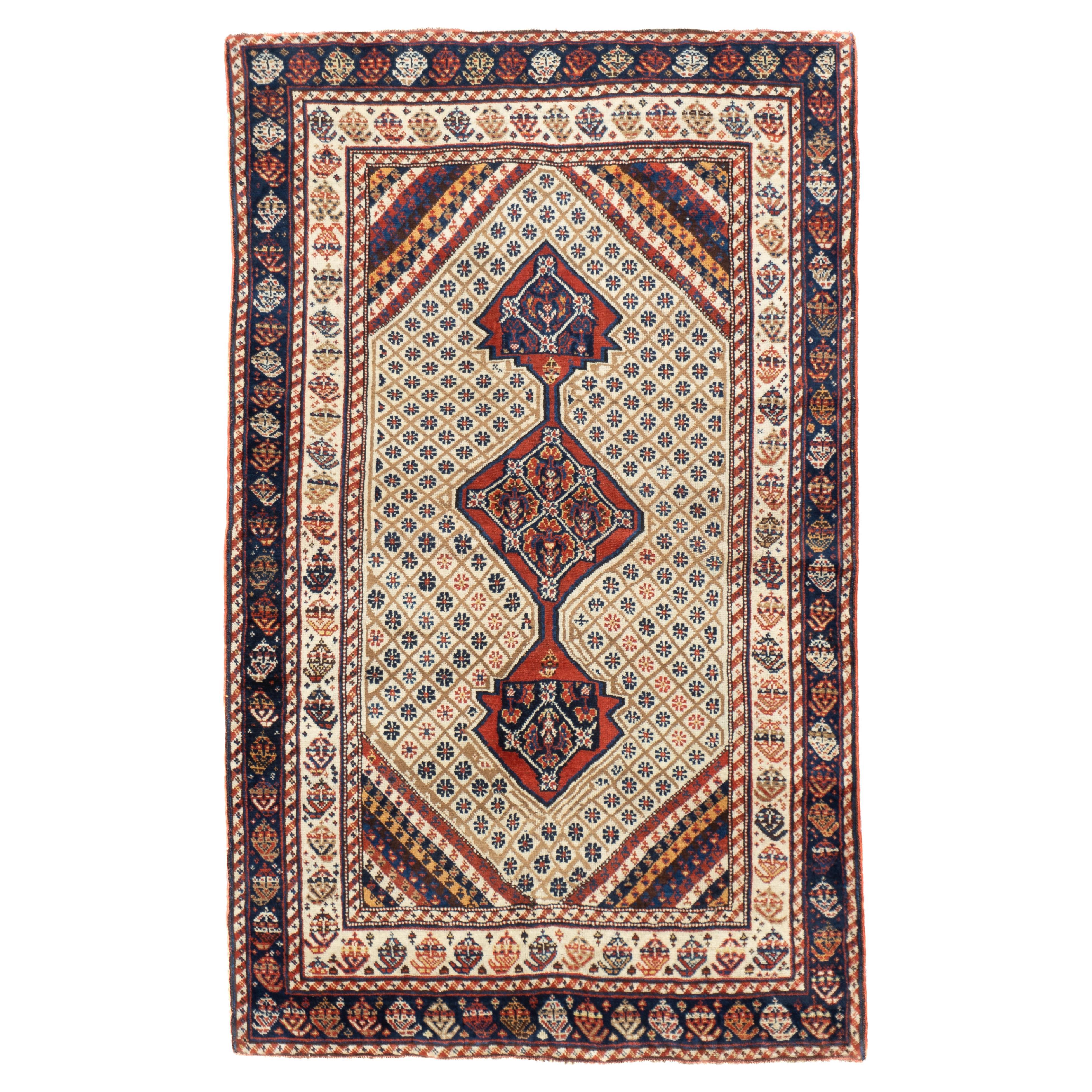 Ancien tapis persan Qashqai de 3'4'' x 5'3''